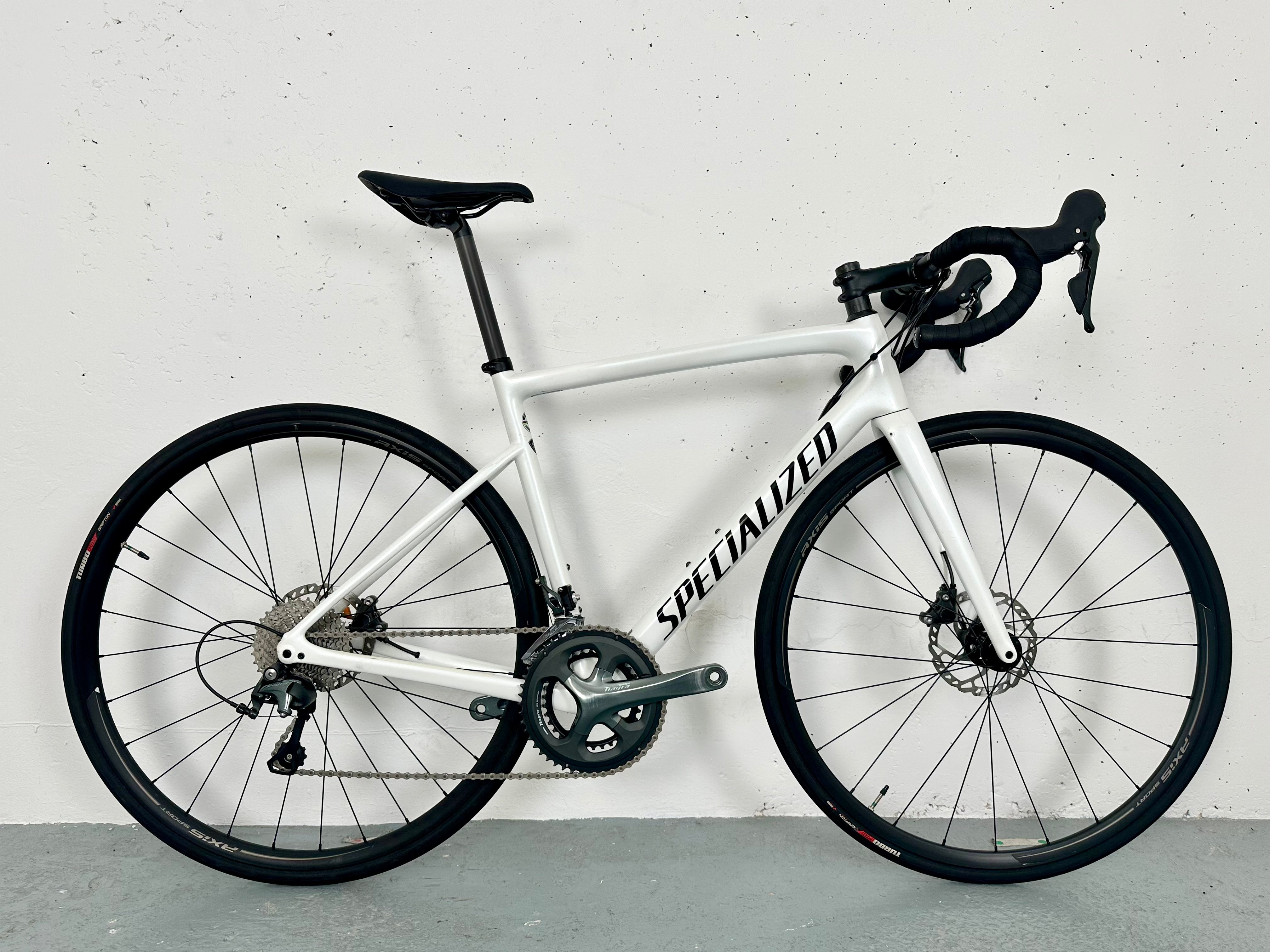 Specialized Tarmac SL6 Sport Tiagra Taille 54 / Roues Axis Sport