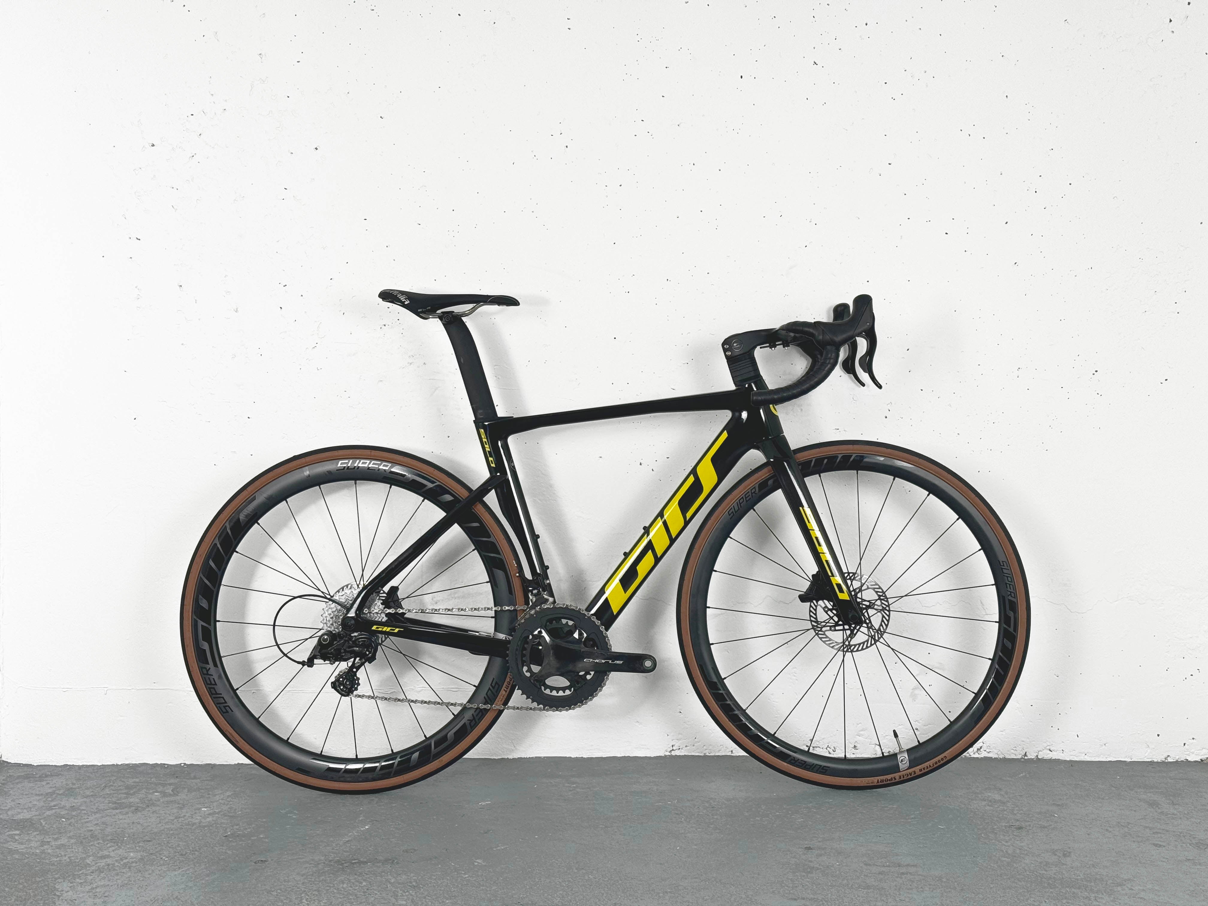 Girs solo Campagnolo Chorus Taille 52 / Roues Campagnolo Chorus