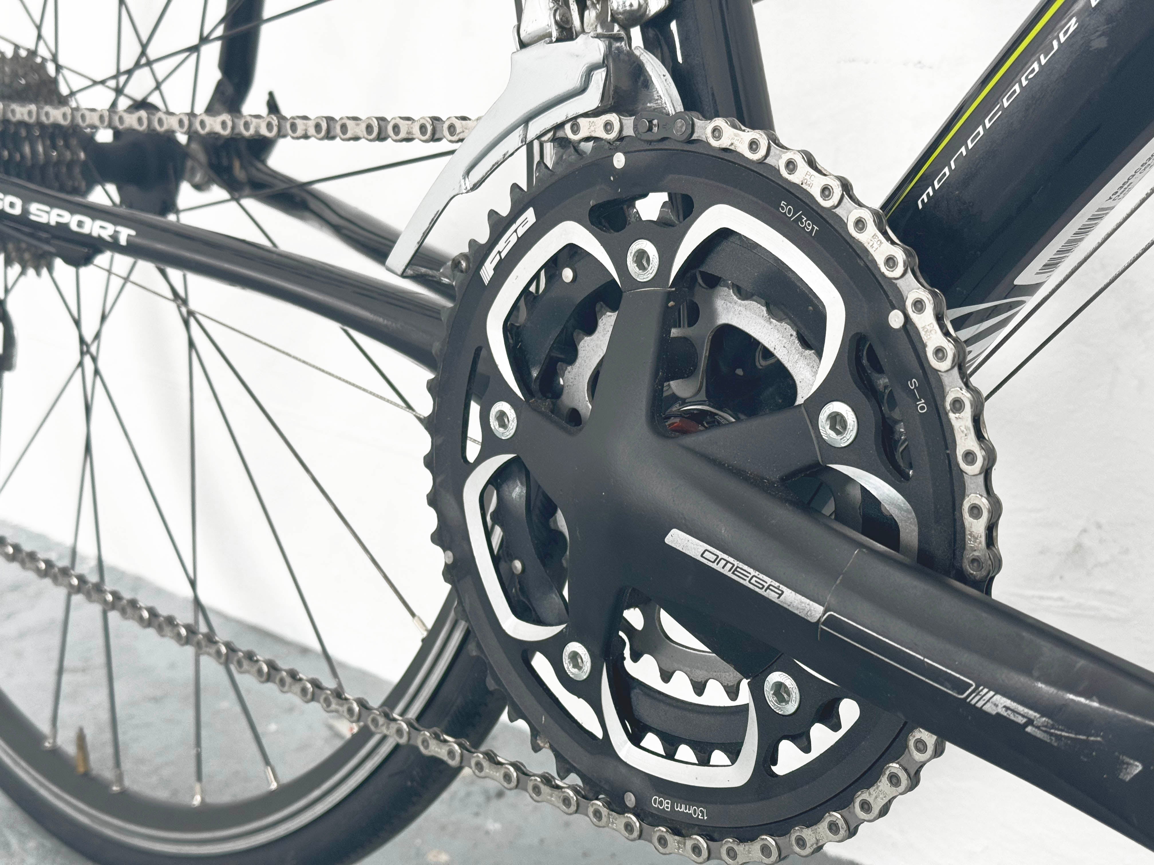 Spego130 Shimano 105 10v Taille 52 / Roues Mavic CXP 22