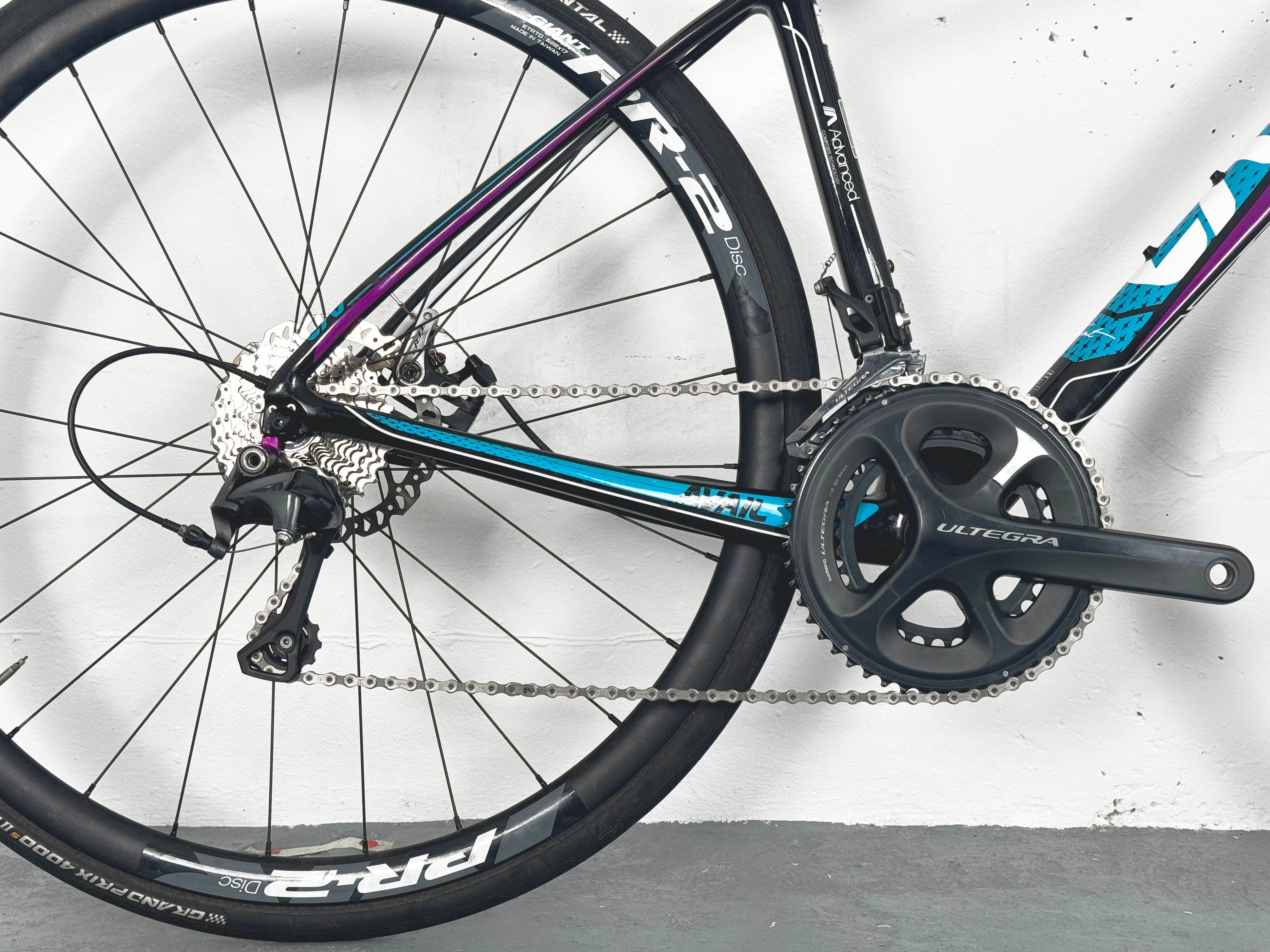 Liv Avail Shimano Ultegra Taille 52 / Roues Giant PR-2 Disc