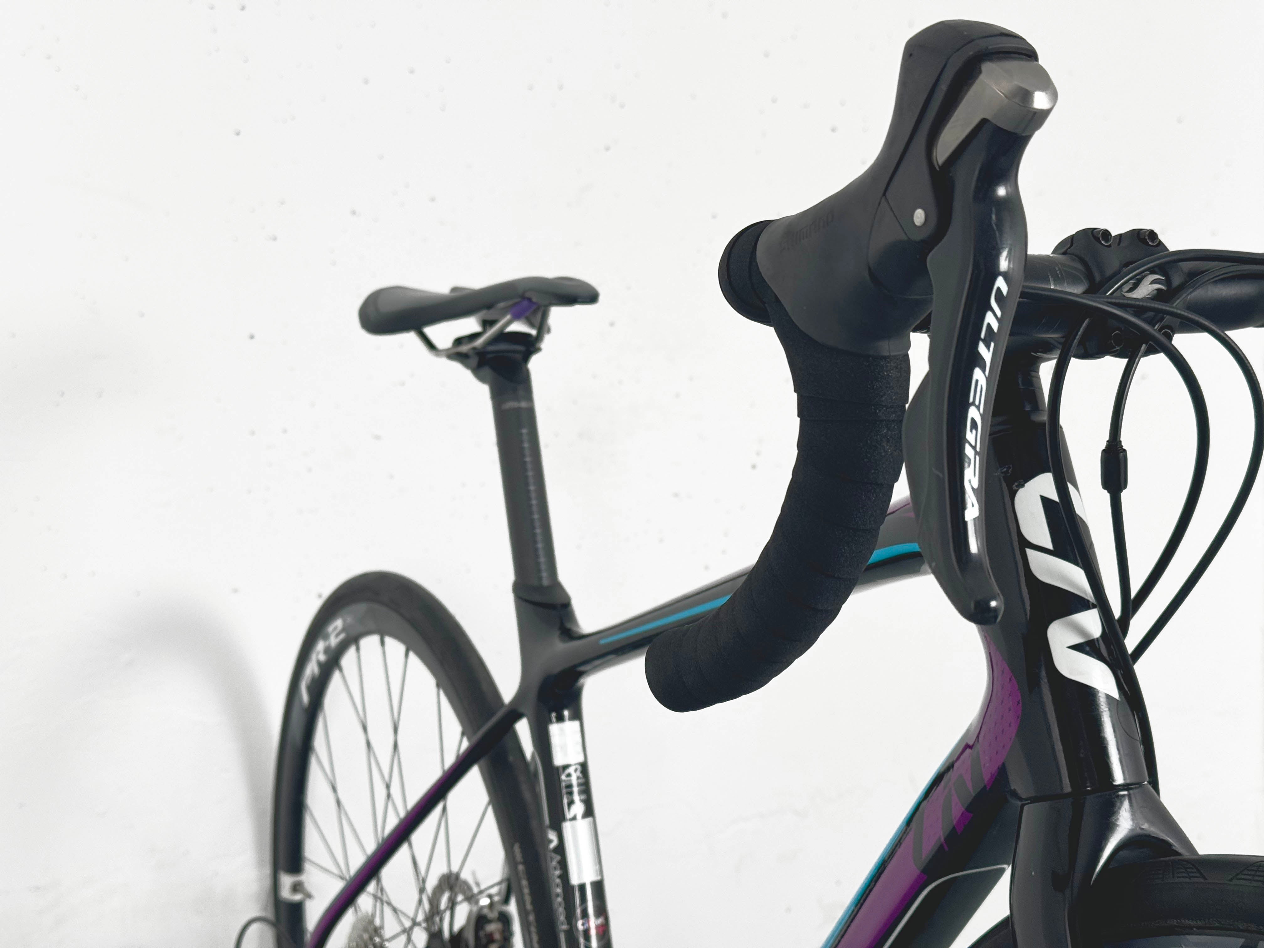 Liv Avail Shimano Ultegra Taille 52 / Roues Giant PR-2 Disc