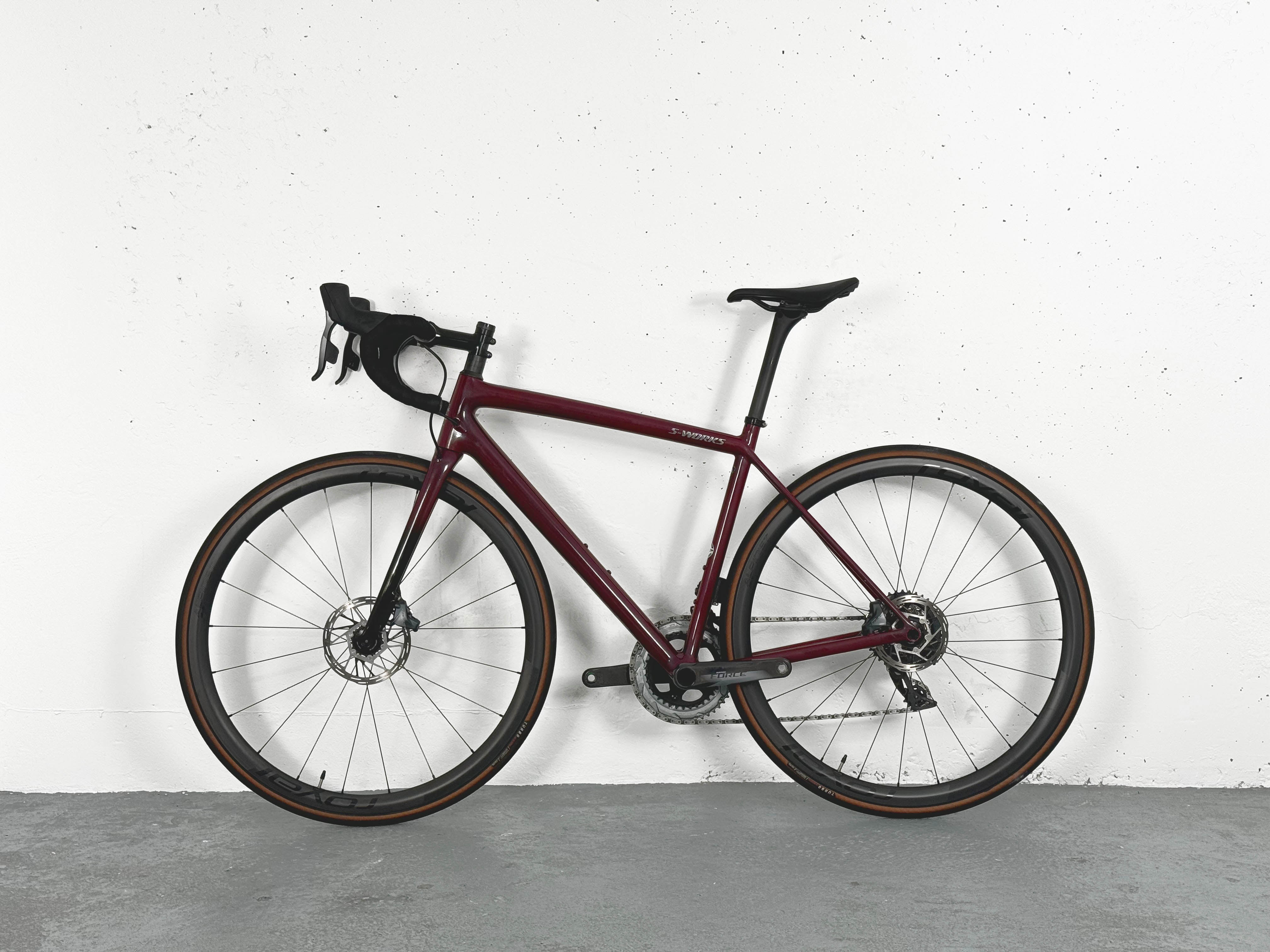 Spécialized Aethos S-Works Sram Force AXS Taille 54 / Roues Roval Alpinist