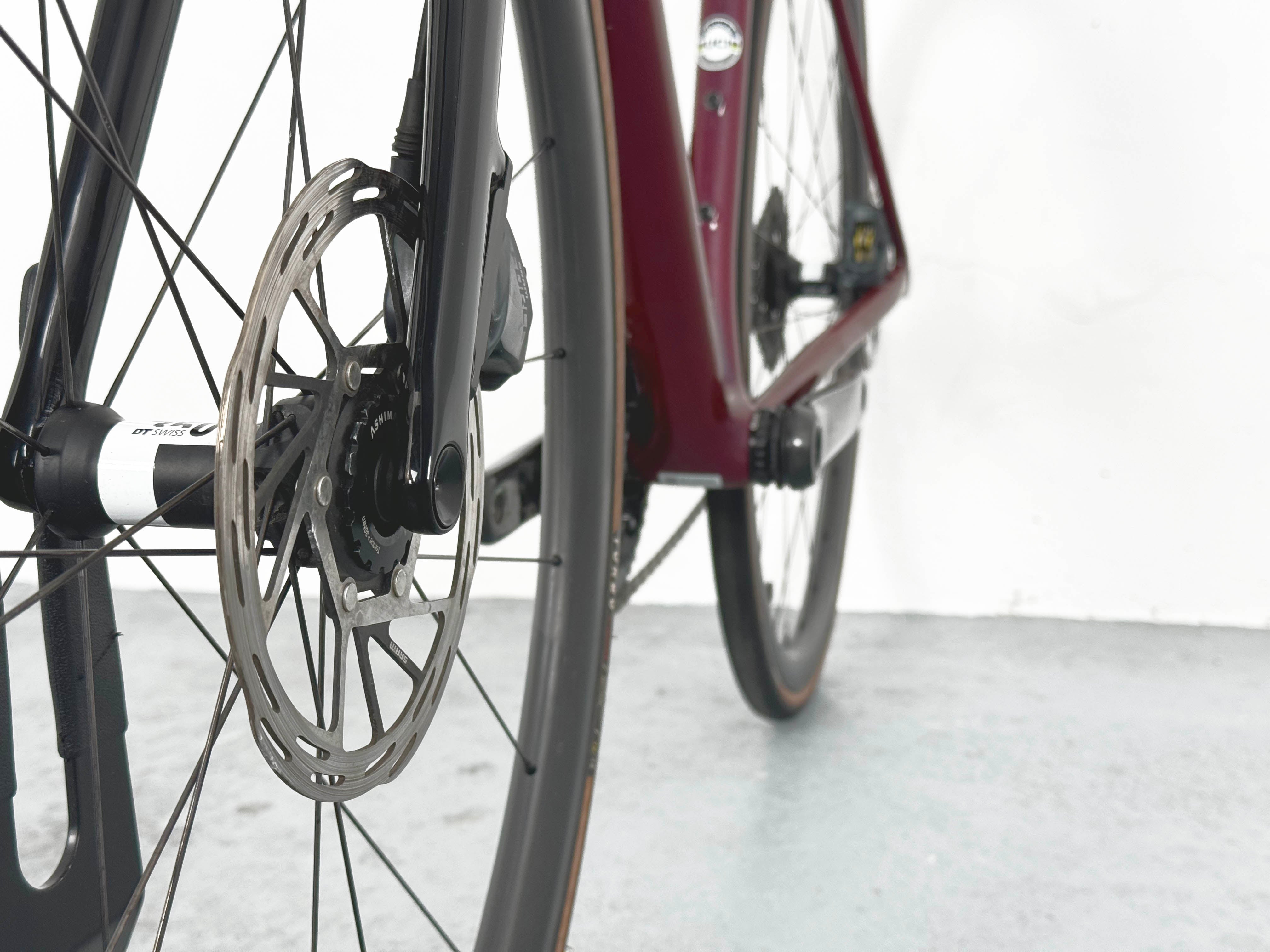 Spécialized Aethos S-Works Sram Force AXS Taille 54 / Roues Roval Alpinist