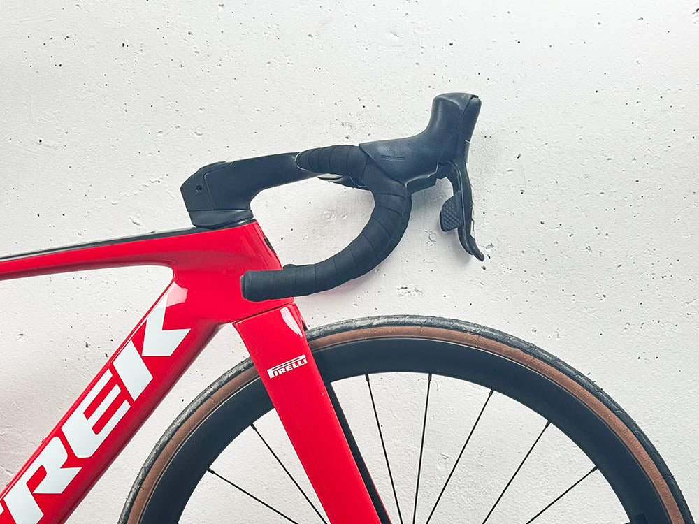 Trek Madone SLR 9 gen 7 Sram Red AXS Taille 54 / Julien Bernard / Roues Vision TLR 40