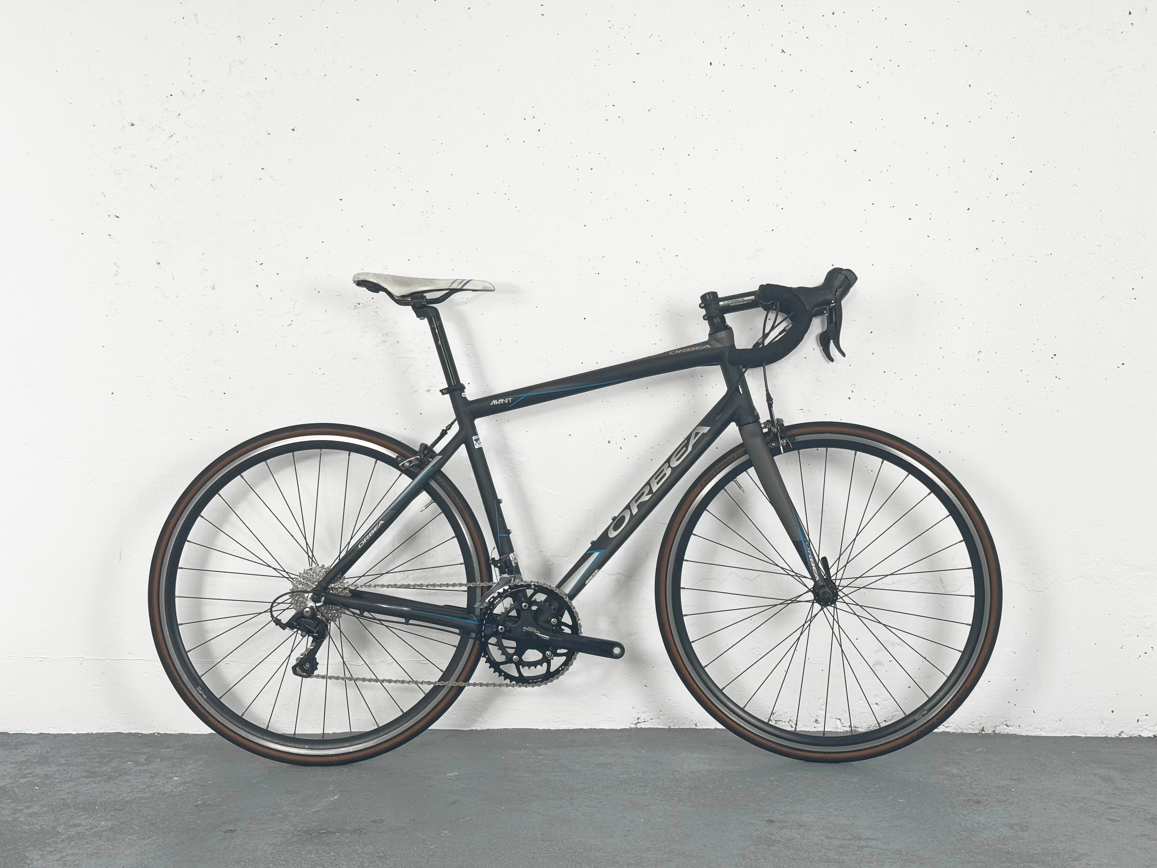 Orbea Avant H30 Shimano Sora Taille 55 / Roues Rodi