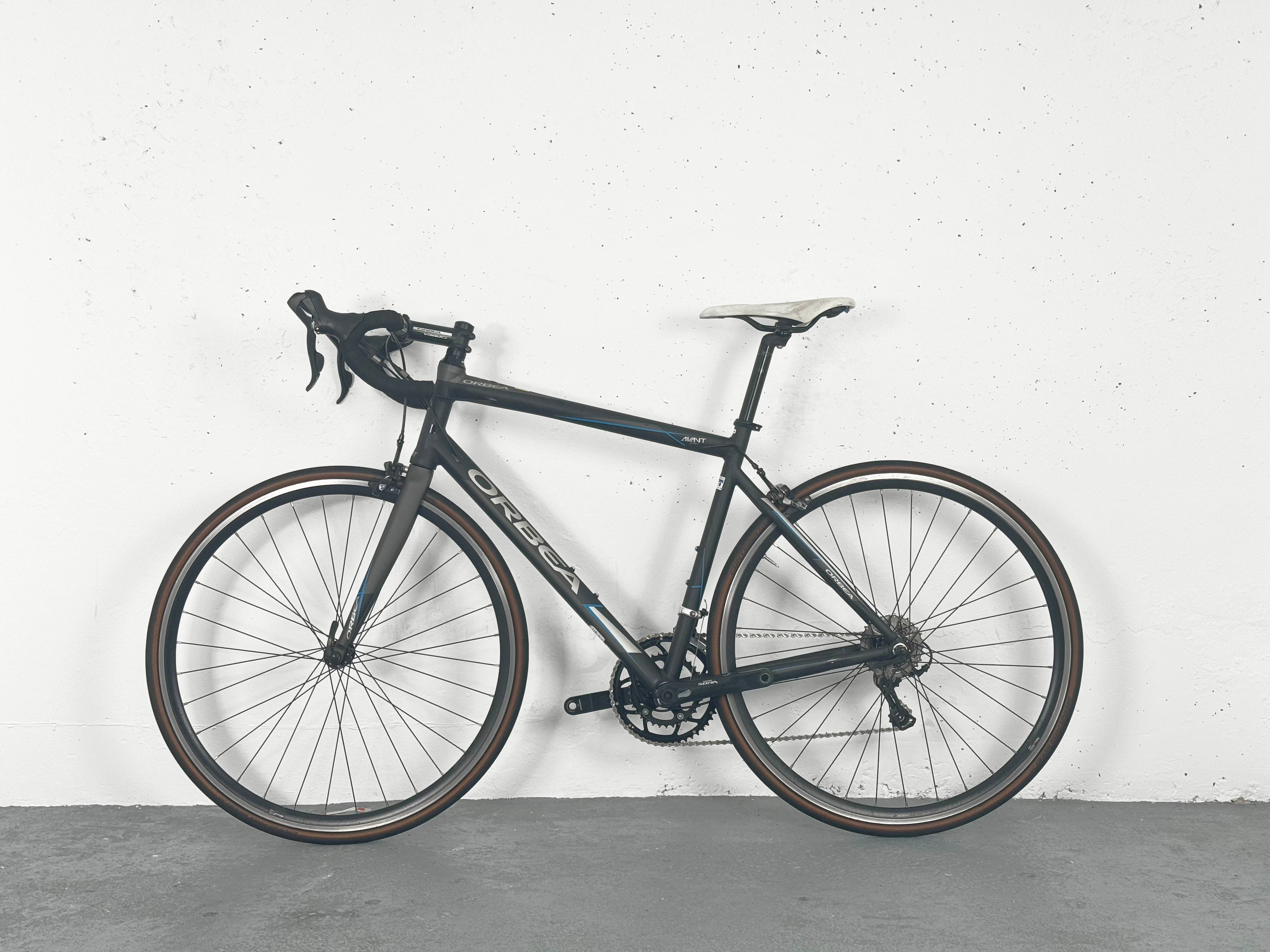 Orbea Avant H30 Shimano Sora Taille 55 / Roues Rodi