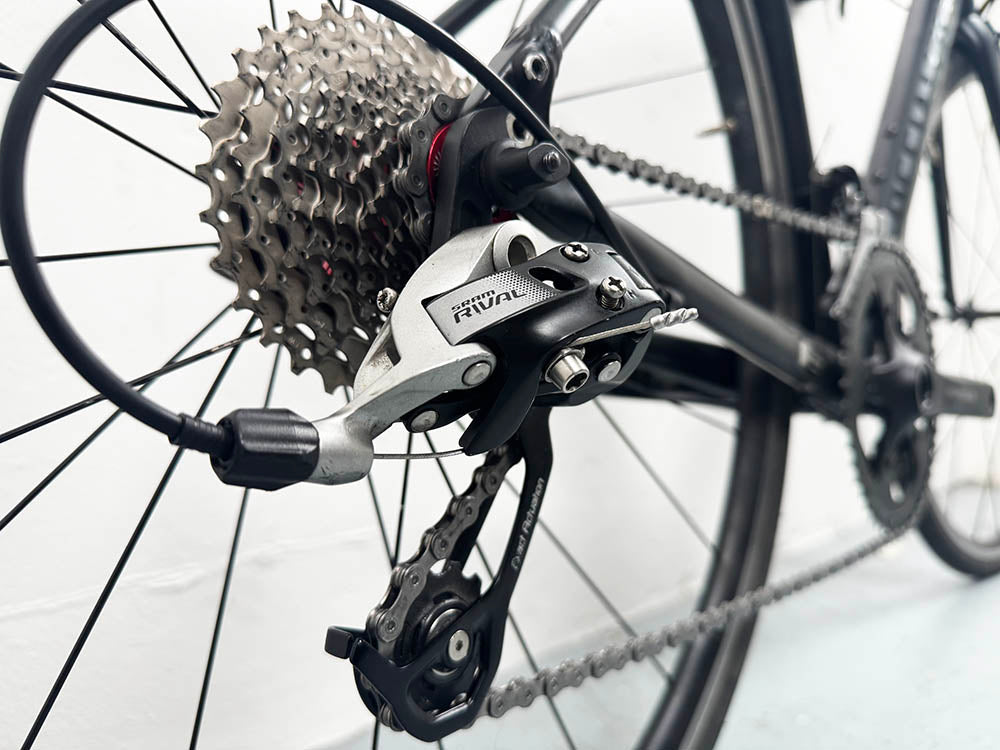 Specialized Allez E5 Elite Sram Rival Taille 56 / Roues DT Swiss R460