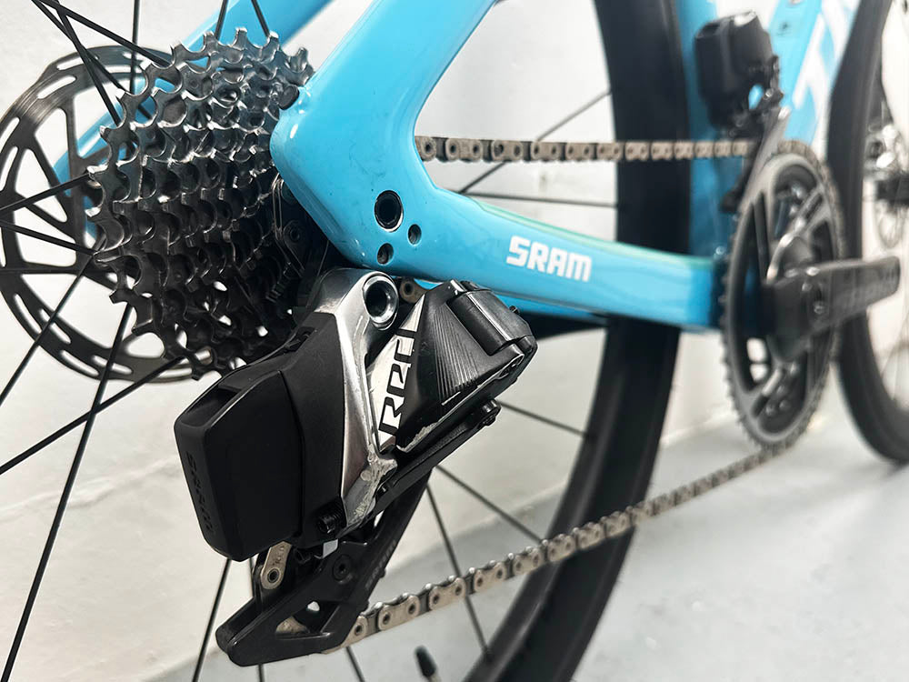 Trek Madone SLR 9 gen 7 Sram Red AXS Taille 52 / Roues Vision SL 45