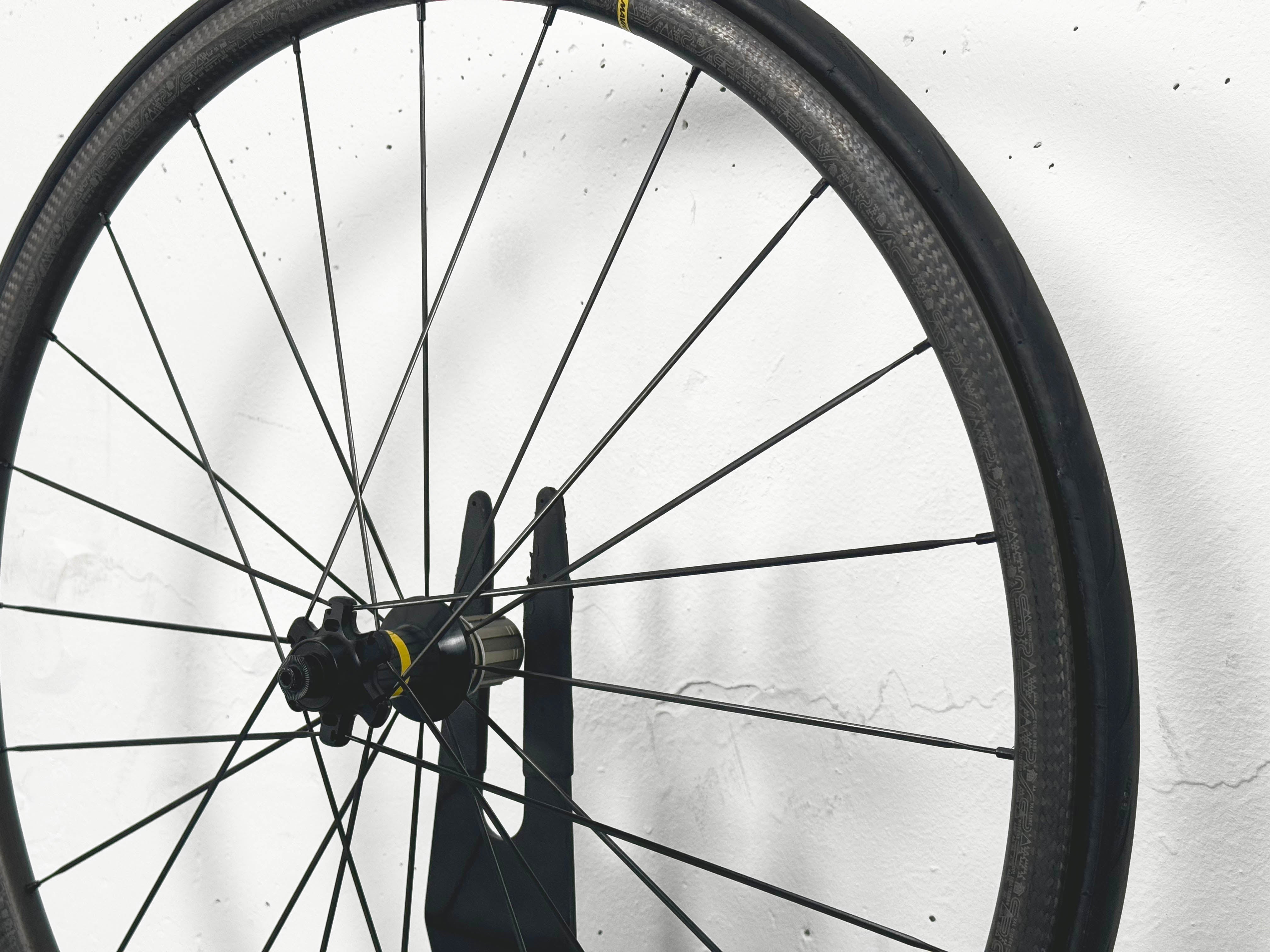 Paire de roue Mavic Ksyrium Pro Carbon UST freinage à patin pneus