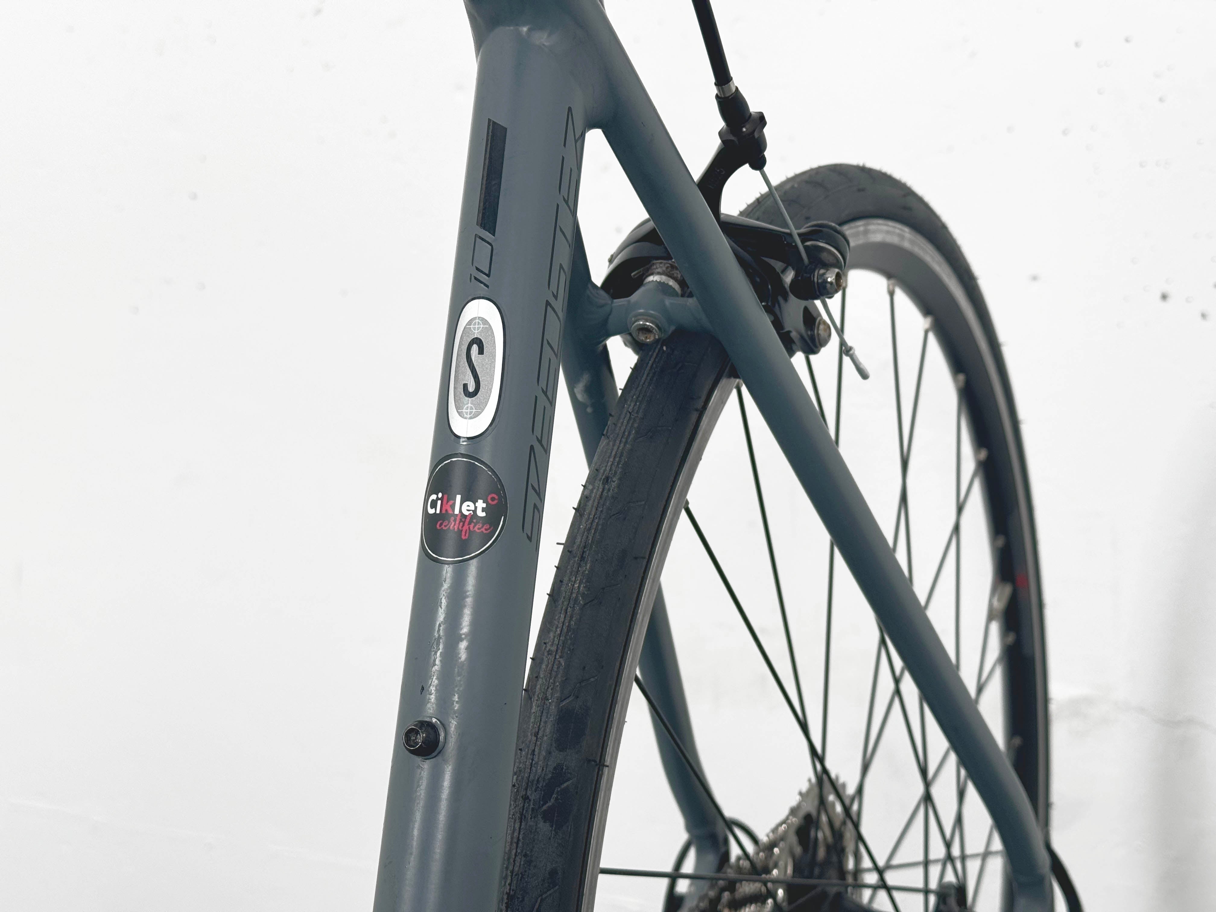 Scott Speedster Shimano 105 Taille 52 / Roues Syncros alu