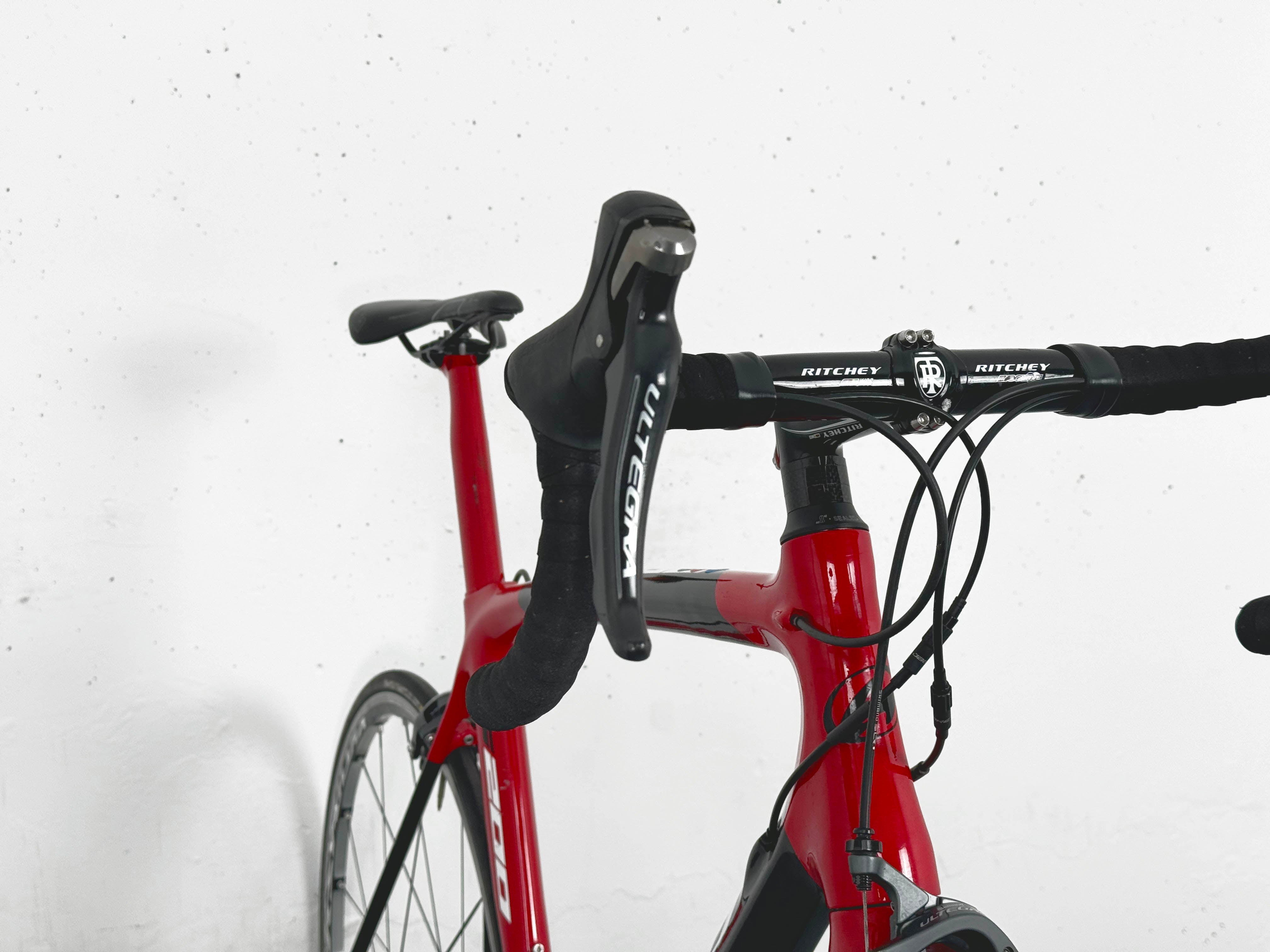 Spego S200 Shimano Ultegra 11v Taille 56 / Roues mavic ksyrium aluminium