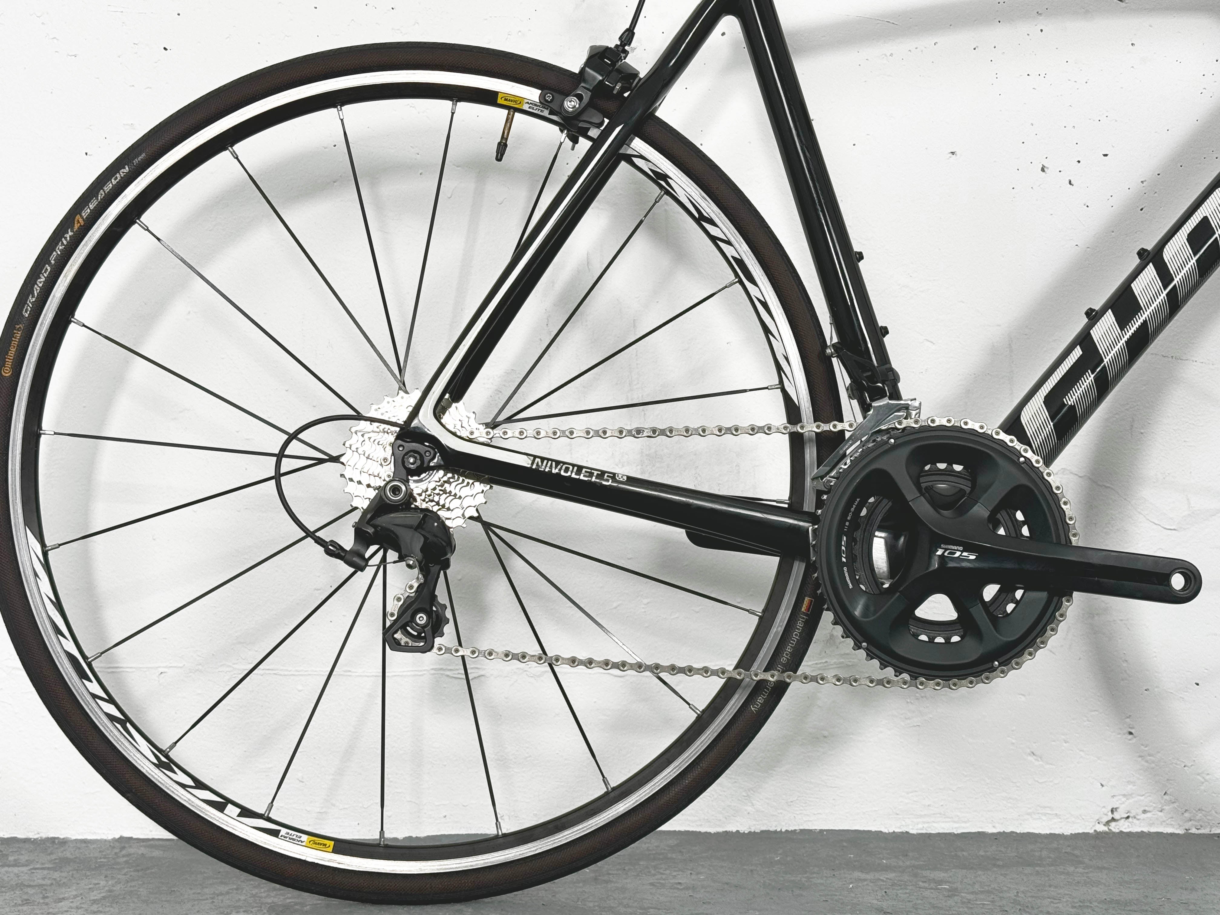 Ghost Nivolet 5 LC Shimano 105 Taille 55 / Roues Mavic Aksium