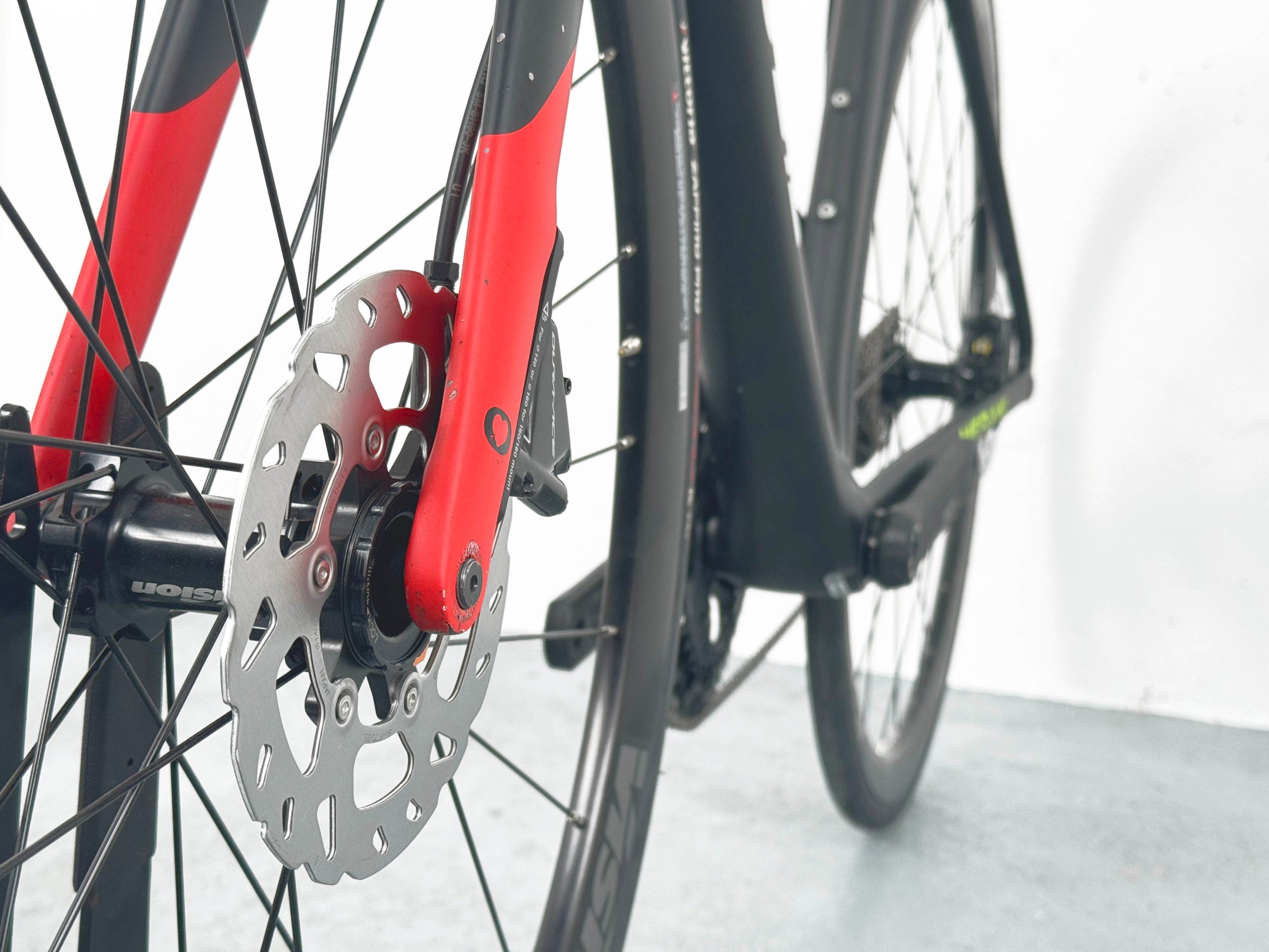 De Rosa Merak 50 Shimano Dura Ace/Ultegra Di2 Taille 54 / Roues Vision Team 35 Disc