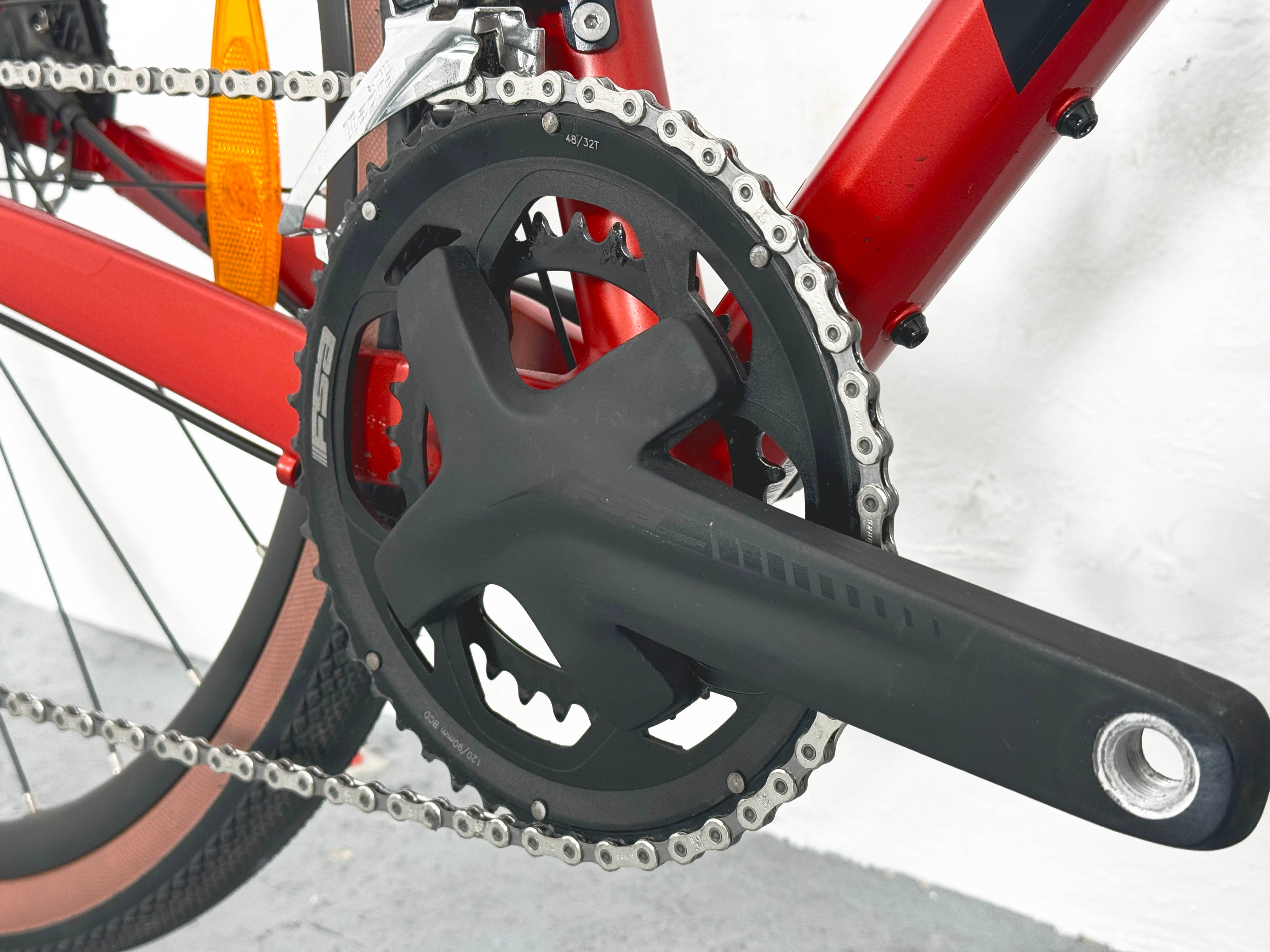Giant Revolt Aluxx Shimano GRX Taille 54 / Roues Giant SX2