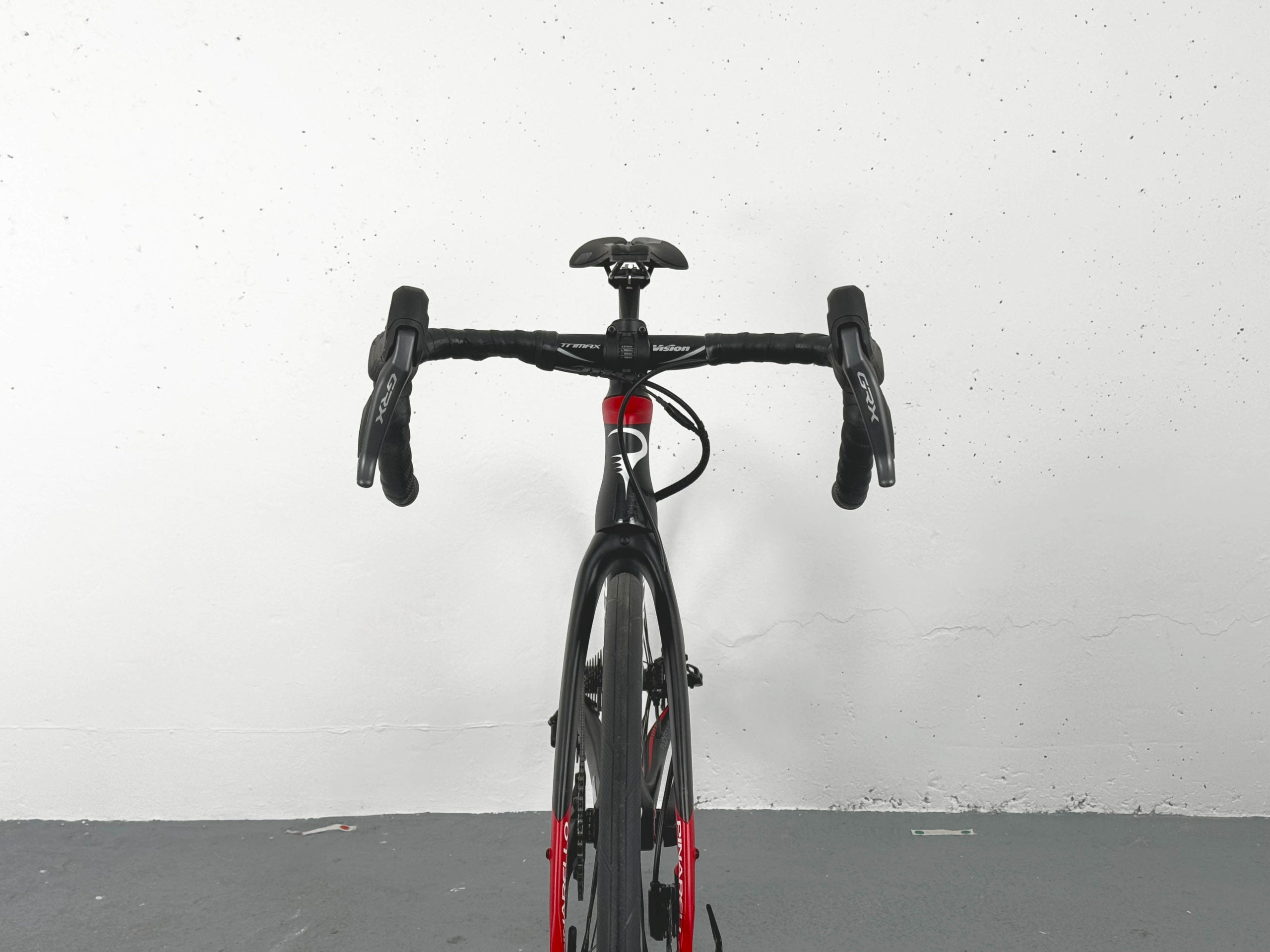 Pinarello Gan GRS T900 Shimano GRX di2 Taille 53 / Roues Syncros RP 2.0 Disc
