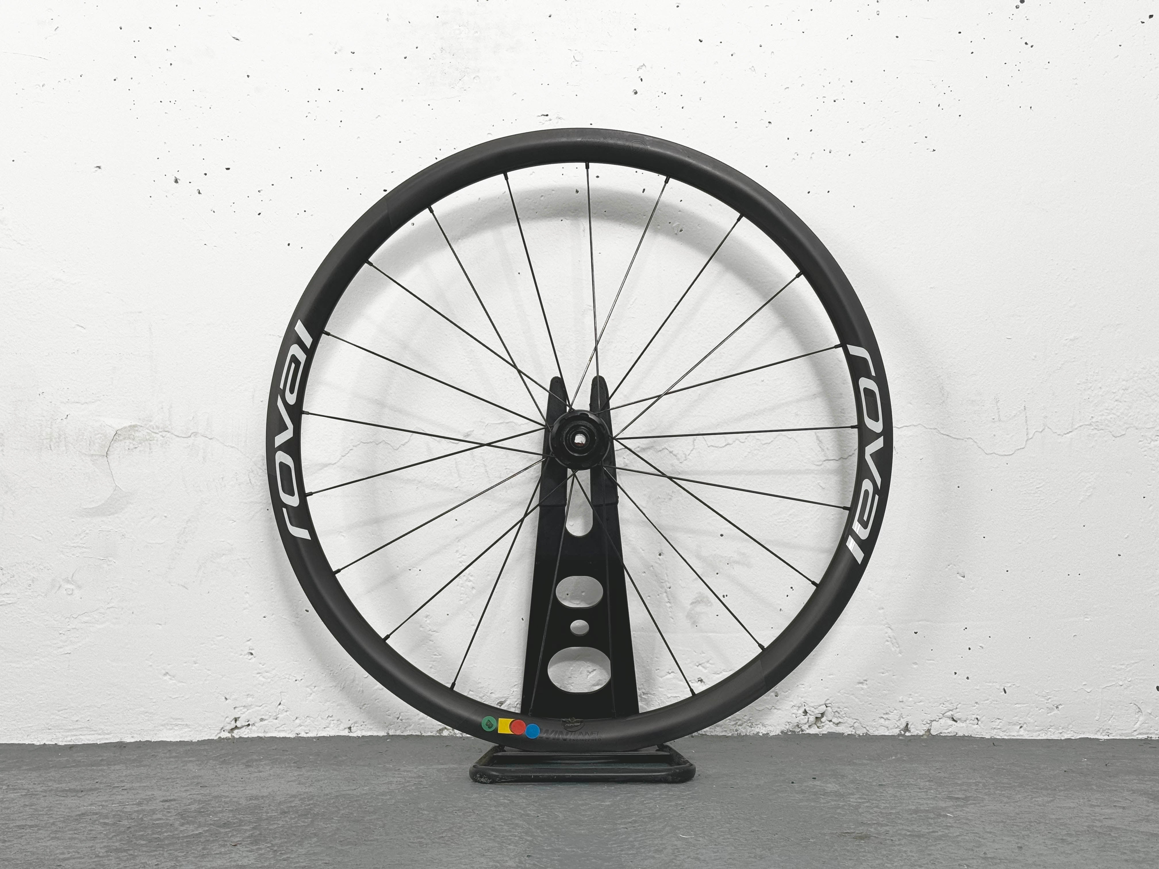 Paire de roue Roval Alpinist CLX 622x21 Carbon à disque pneus