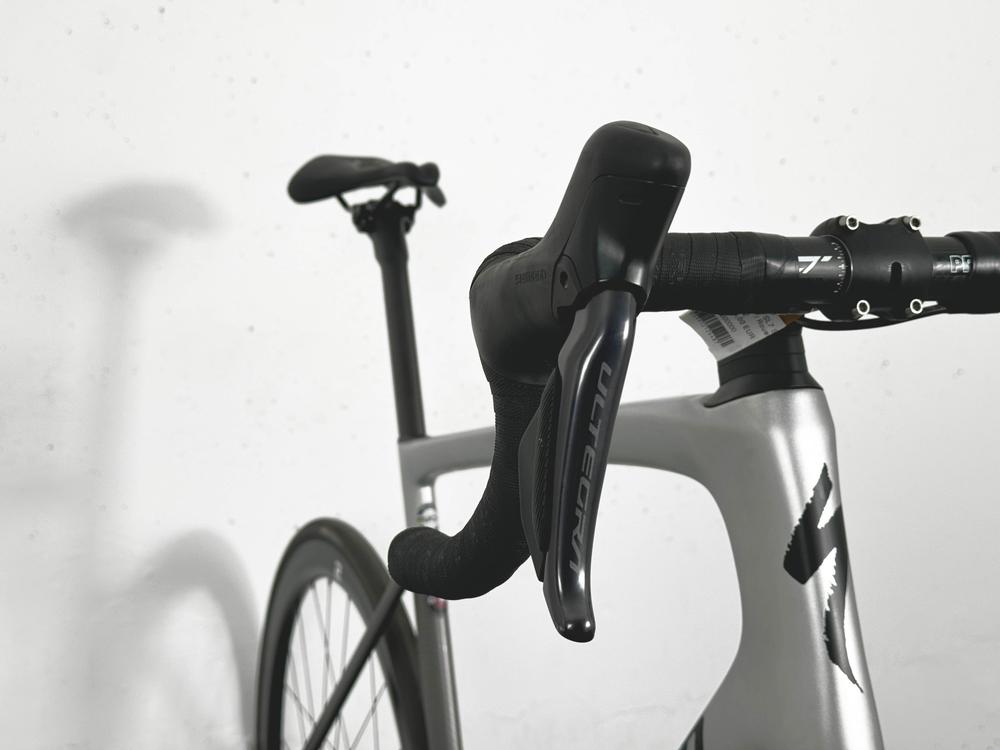 Specialized Tarmac Expert SL7 Shimano Ultegra Di2 12s Taille 61 / Roue Giant SLR2