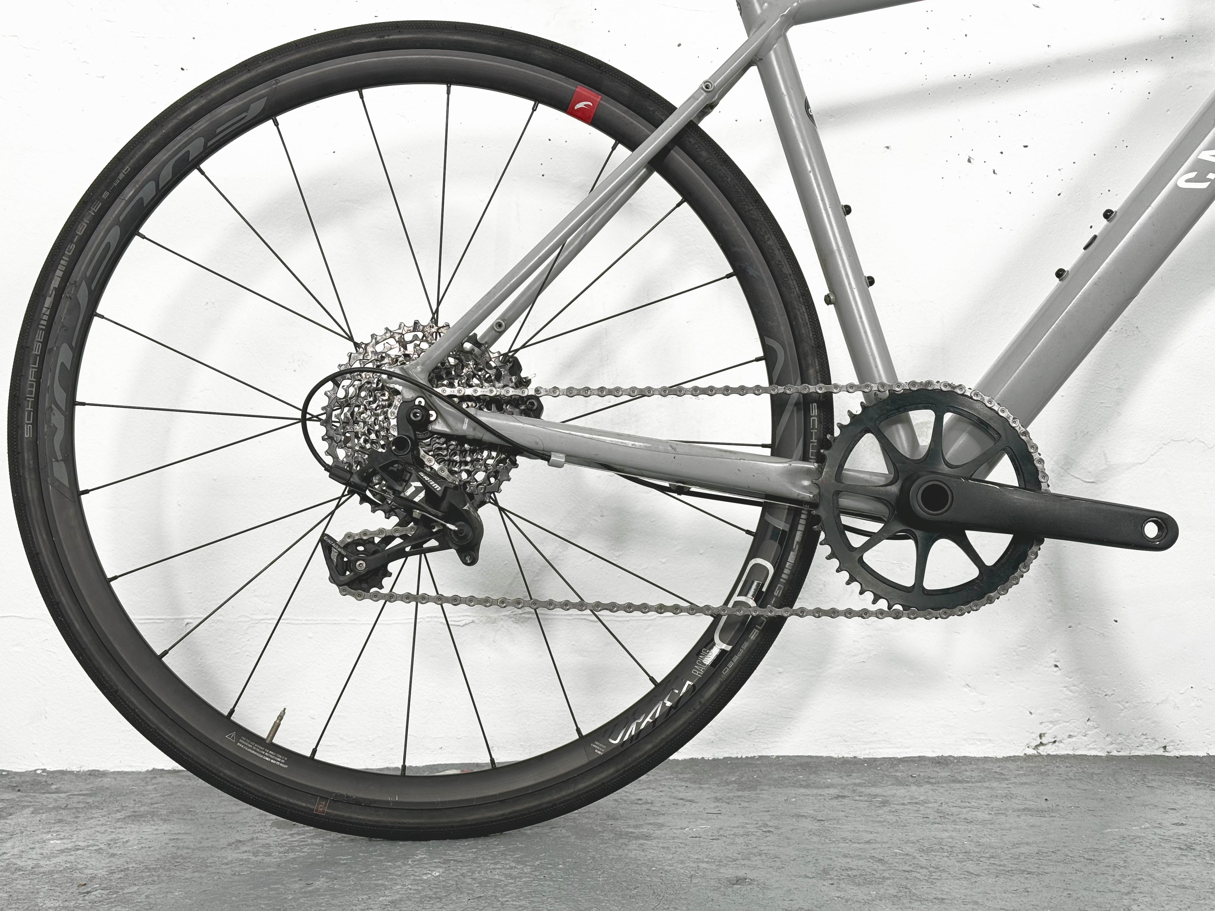 Canyon Roadlite R092 Sram Apex 11v Taille 51 / Roues FULCRUM RACING 6