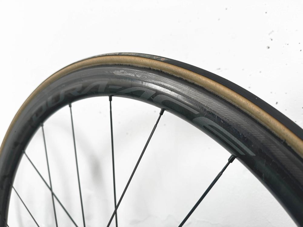 Paire de roue Shimano Dura-Ace C40 freinage à patin boyaux