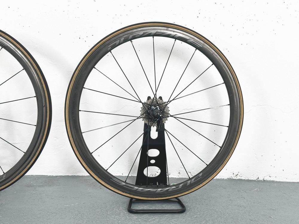 Paire de roue Shimano Dura-Ace C40 freinage à patin boyaux