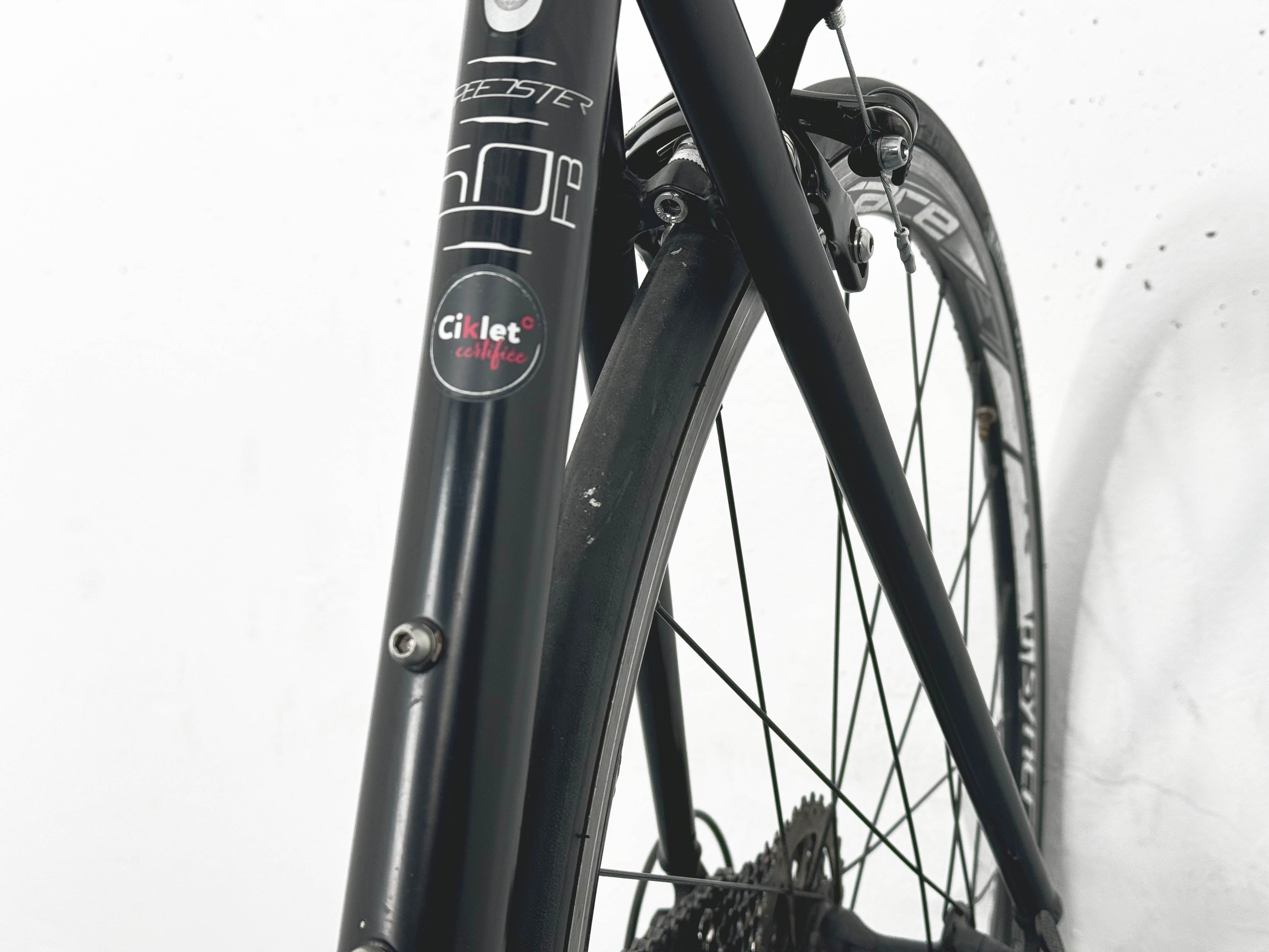 Scott SPEEDSTER 50 Shimano Claris Taille 52 / Roues Syncros Race