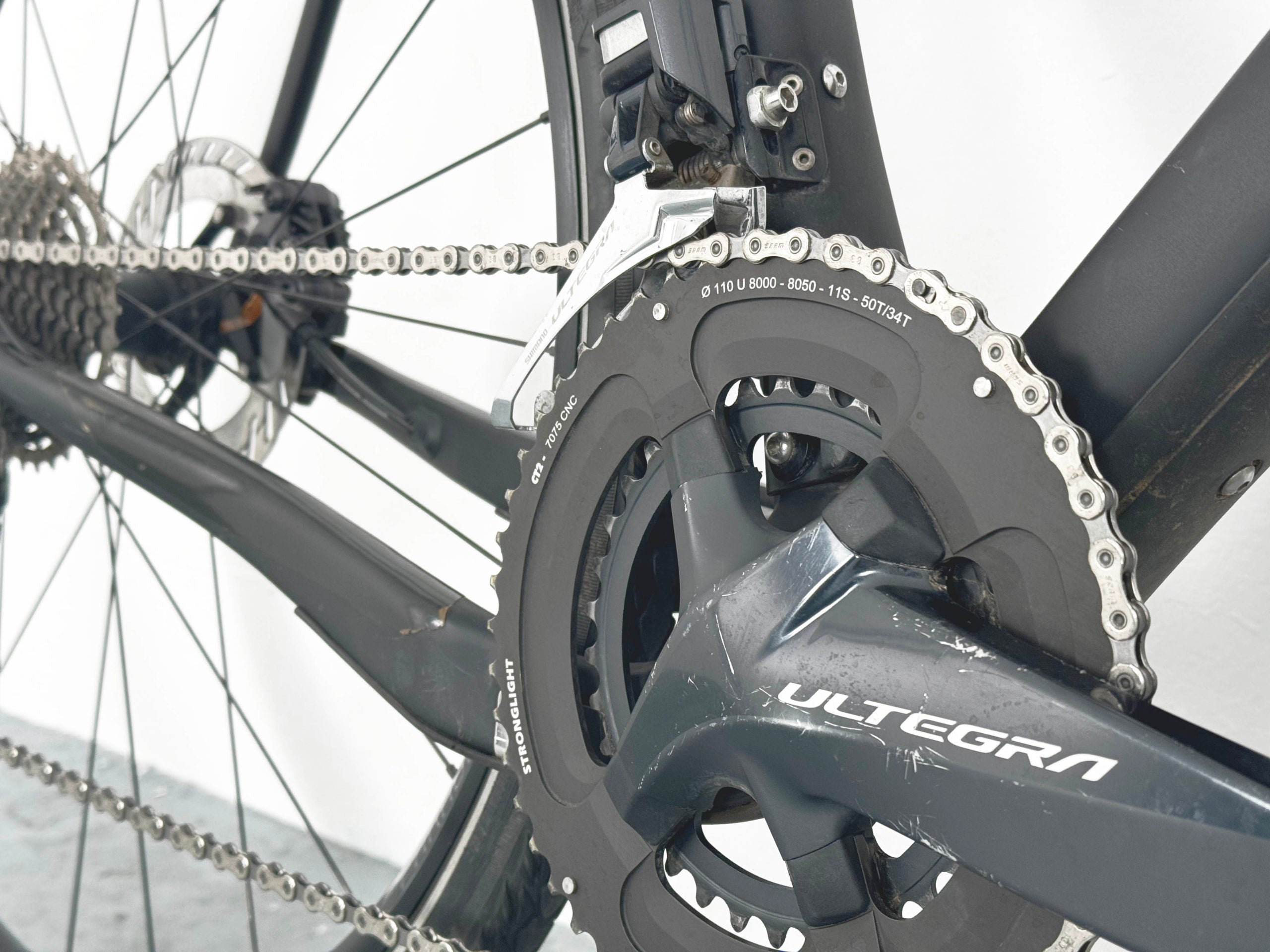 Trek Checkpoint SL Shimano Ultegra Di2 Taille 56 / Roues Bontrager Paradigm Comp 25