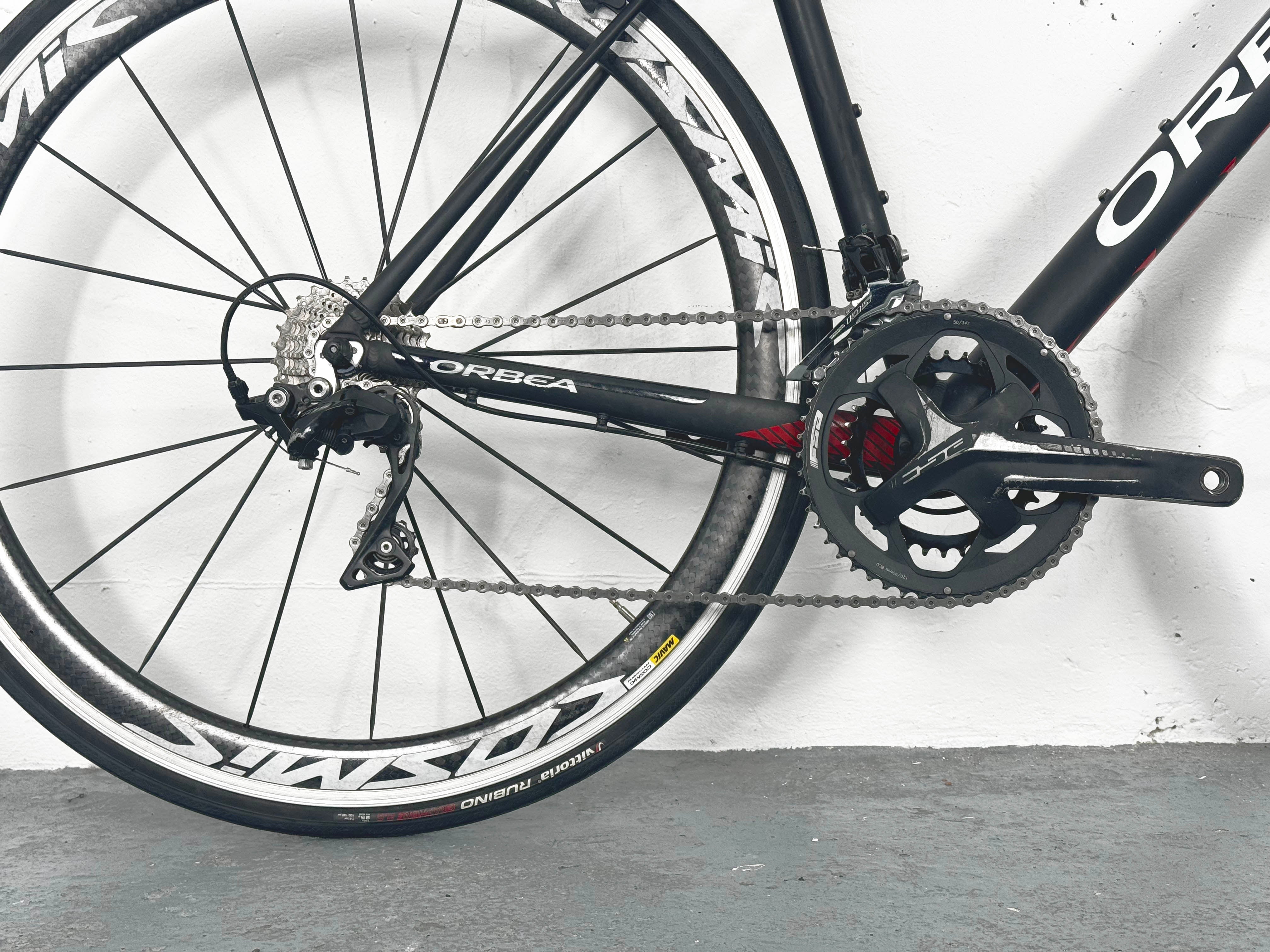 Orbea Avant Shimano 105 Taille 53 / Roues Mavic Cosmic Carbon