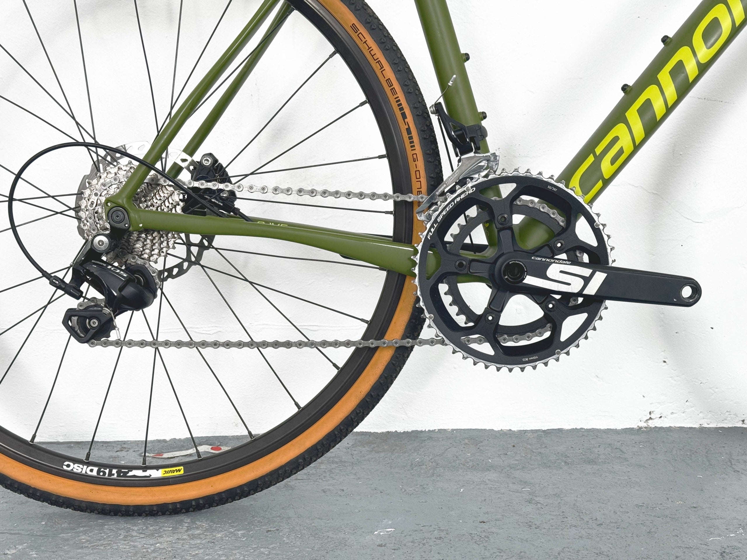 Cannondale Slate Shimano 105 Taille 56 / Roues Mavic XM 419 Disc