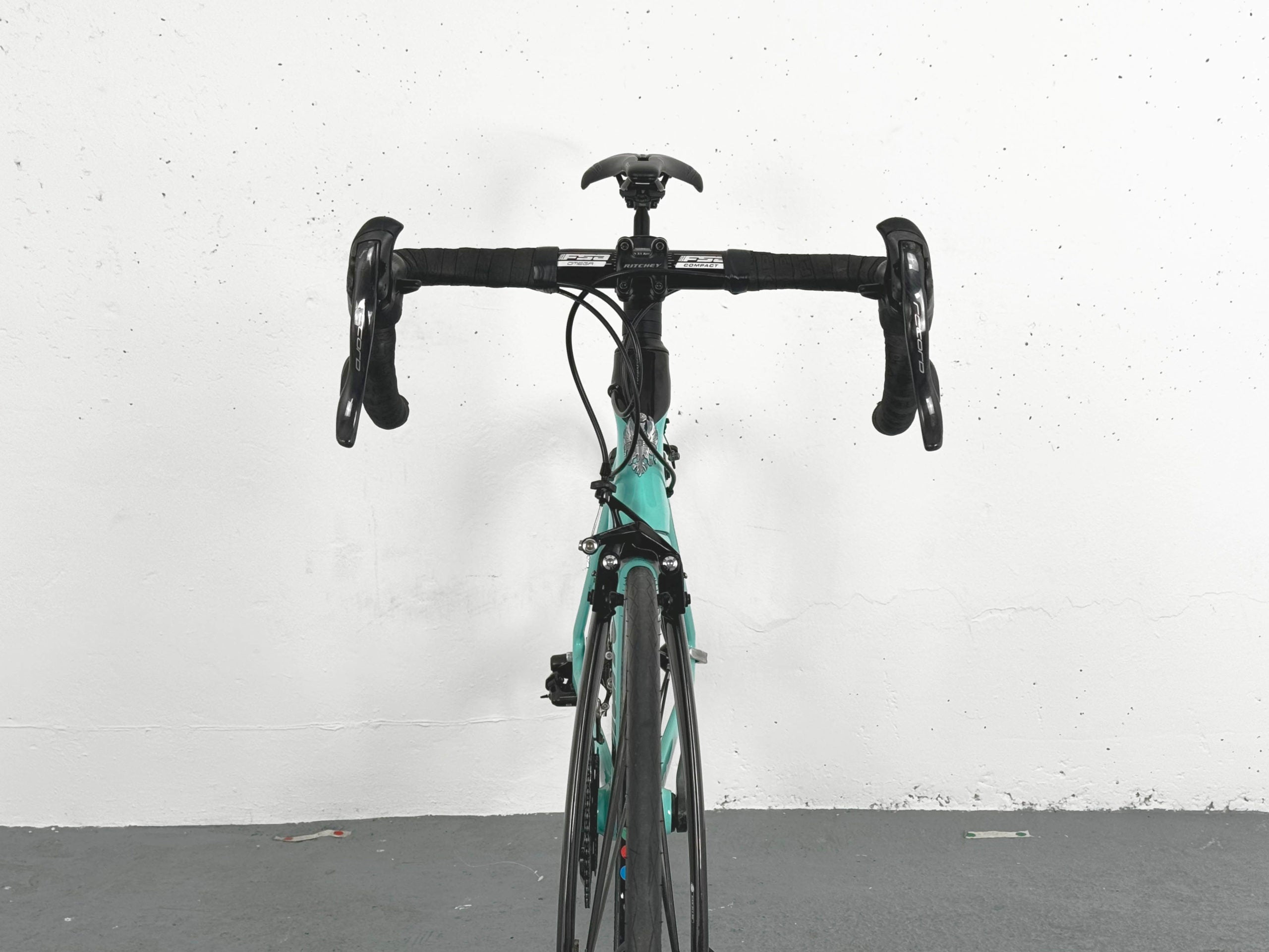 Bianchi Oltre XR4 CV Campagnolo Record 12 Taille 56 / Roues Ksyrium R-Sys Premium