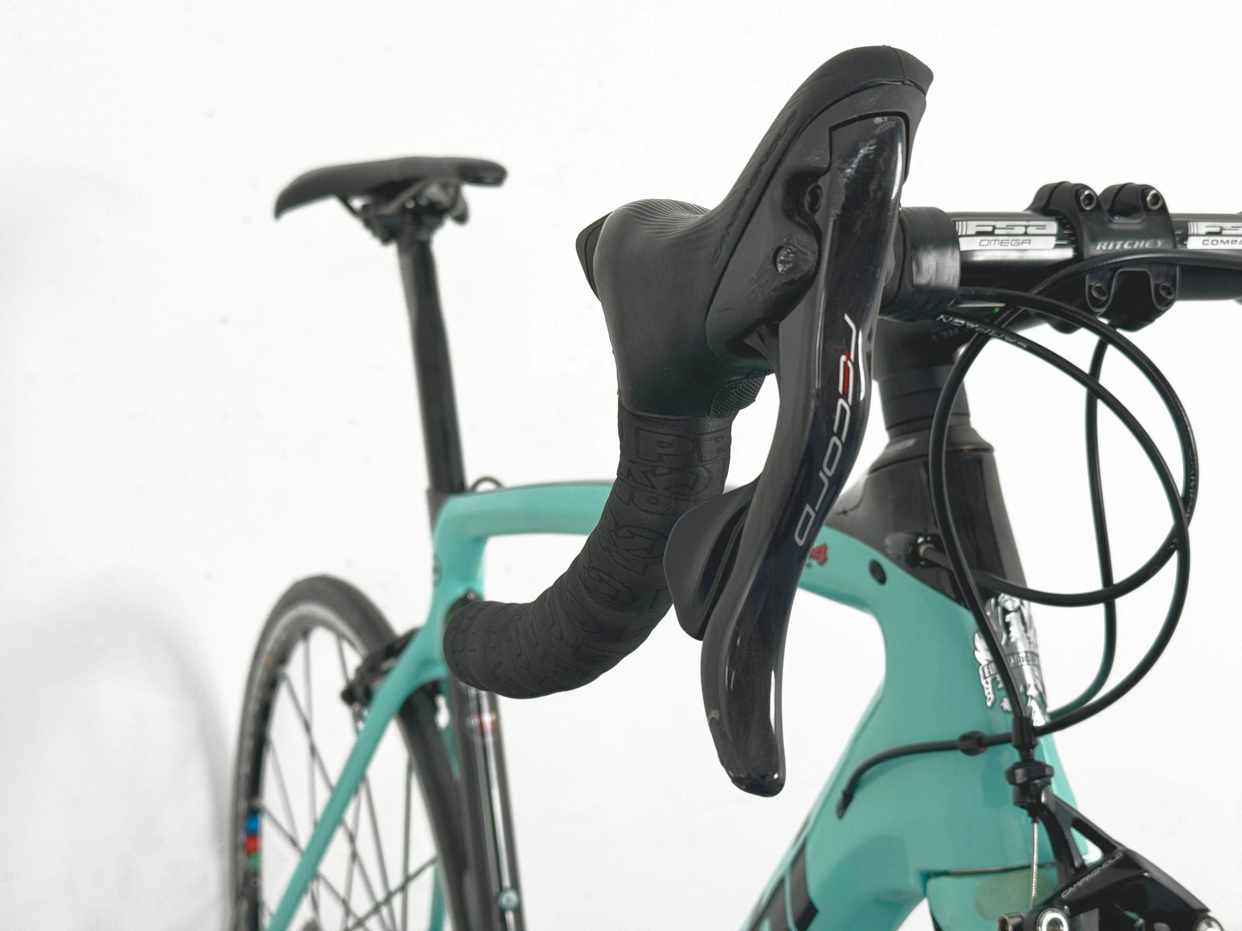 Bianchi Oltre XR4 CV Campagnolo Record 12 Taille 56 / Roues Ksyrium R-Sys Premium