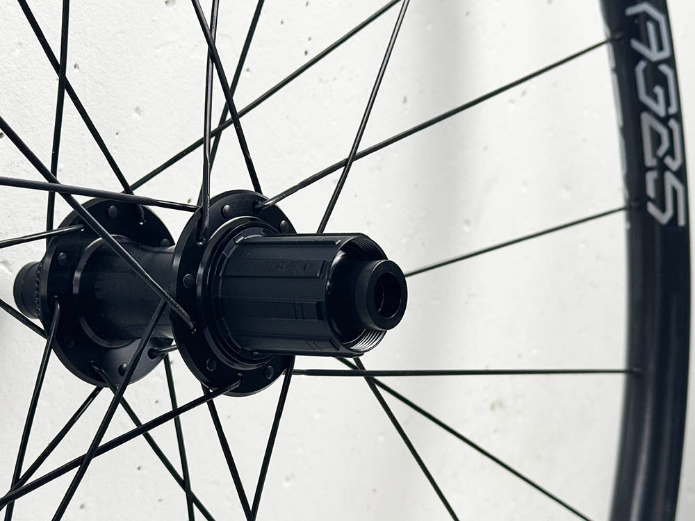 Paire de roues ENVE AG25 à disque pneus