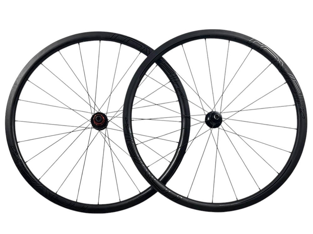 Paire de roues ROVAL RAPIDE CLX 32 à disque pneus