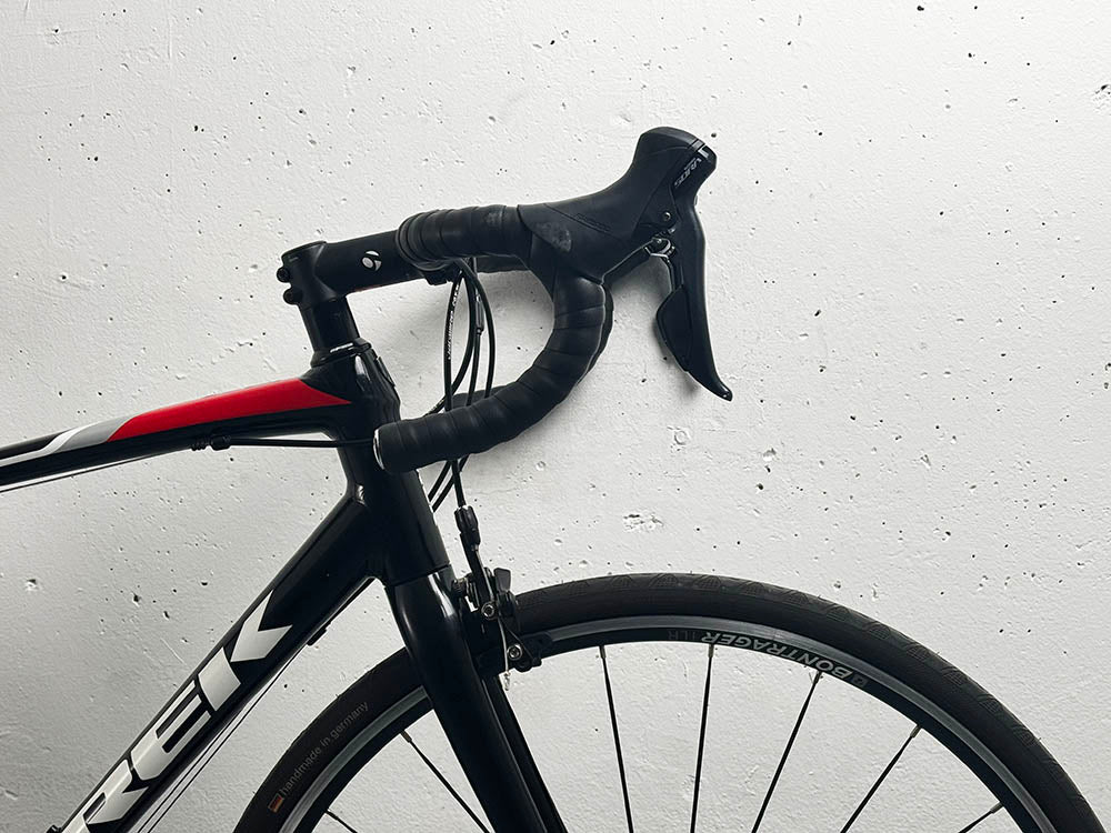 Trek Domane AL3 Shimano Sora Taille 54 / Roues Bontrager TLR