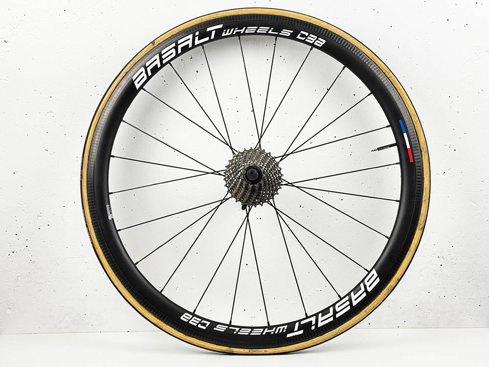 Paire de roues BASALTWHEELS C38 freinage à patins boyaux