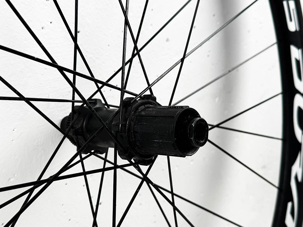 Paire de roue DT Swiss CRD 351 à disque pneus