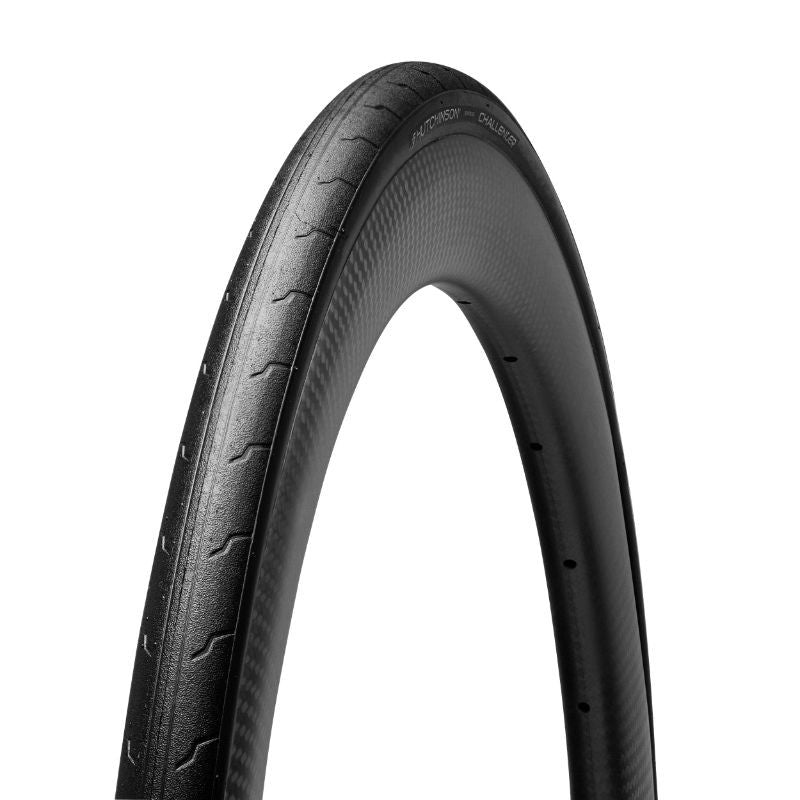 PNEU HUTCHINSON CHALLENGER 700x28 RENFORCÉ BI-GOMME PLIABLE NOIR (28-622)