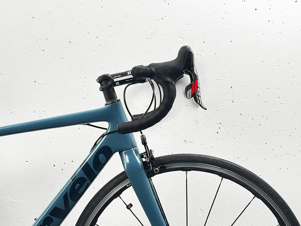 Cervélo R2 Sram Red Taille 54 / Roues Mavic Ksyrium UST