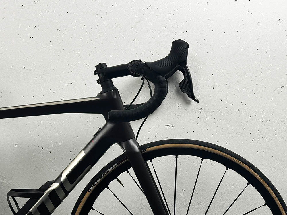 BMC Teammachine SLR Four Sram Rival Taille 54 / Roues Mavic Ksyrium Sl 25