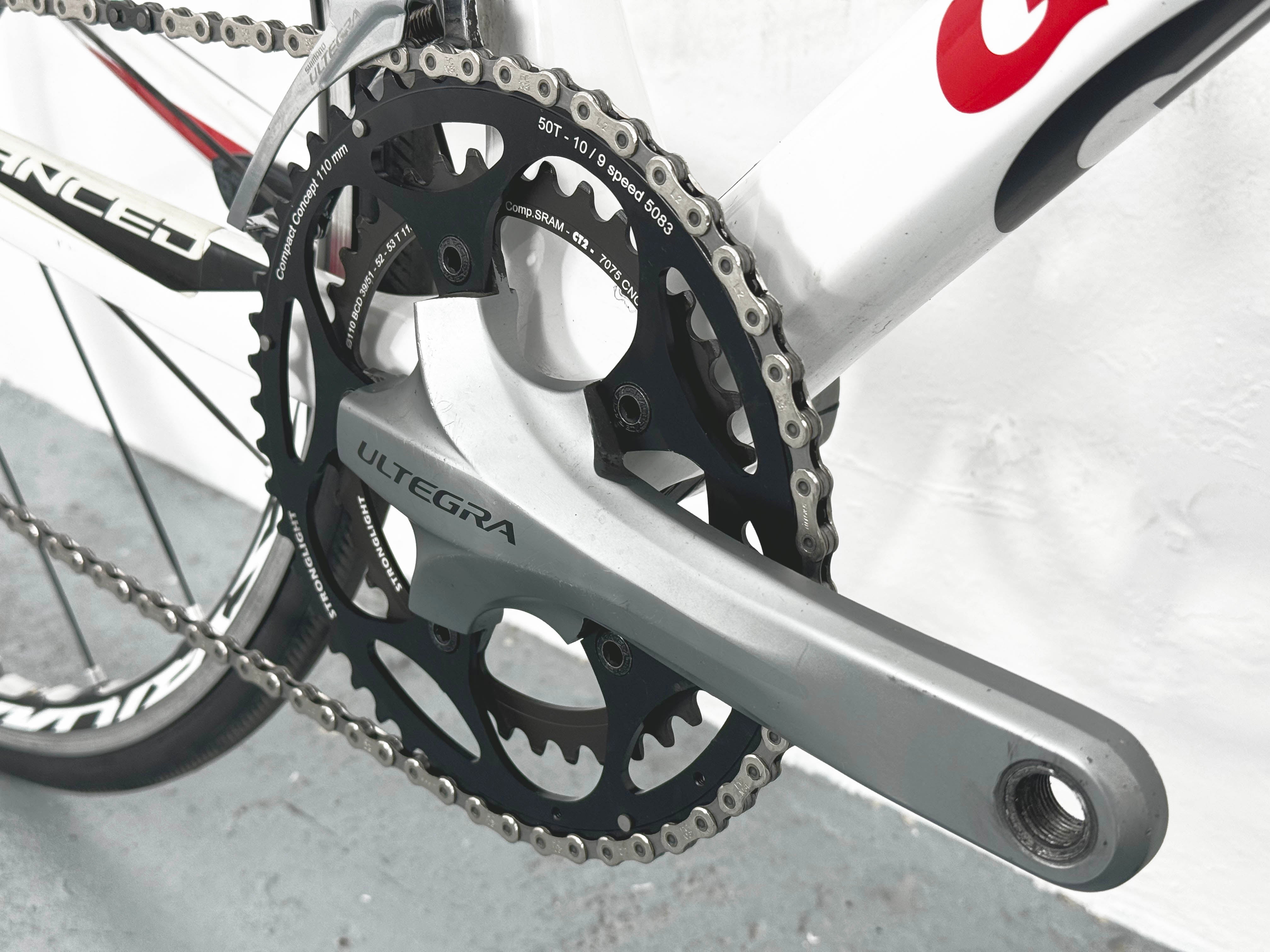 Giant Defy Advanced Shimano Ultegra Taille 58 / Roues Mavic Ksyrium Aluminium