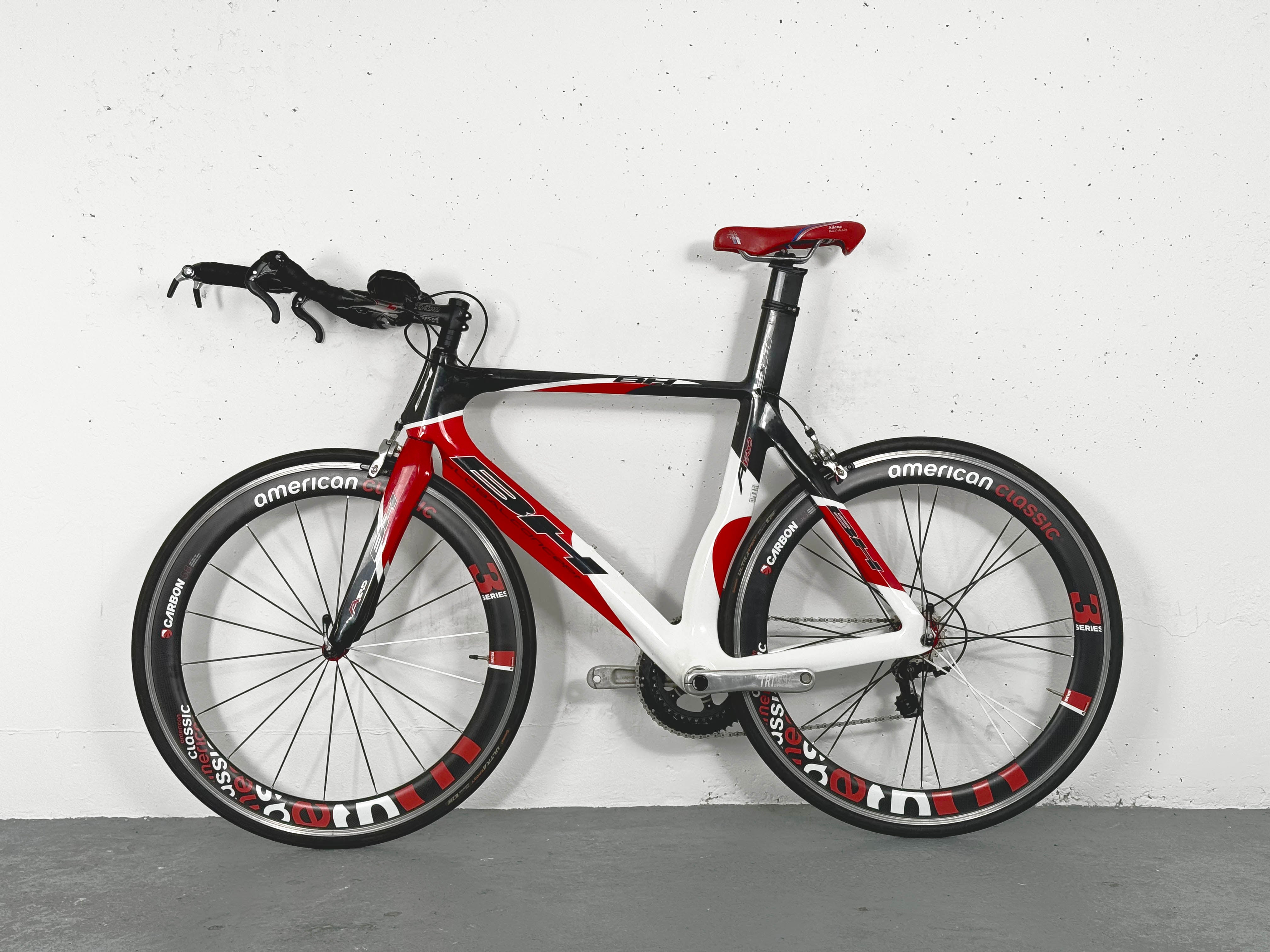 BH Aero Global Concept Shimano Ultegra Taille 54 / Roues American Classic Carbon 58