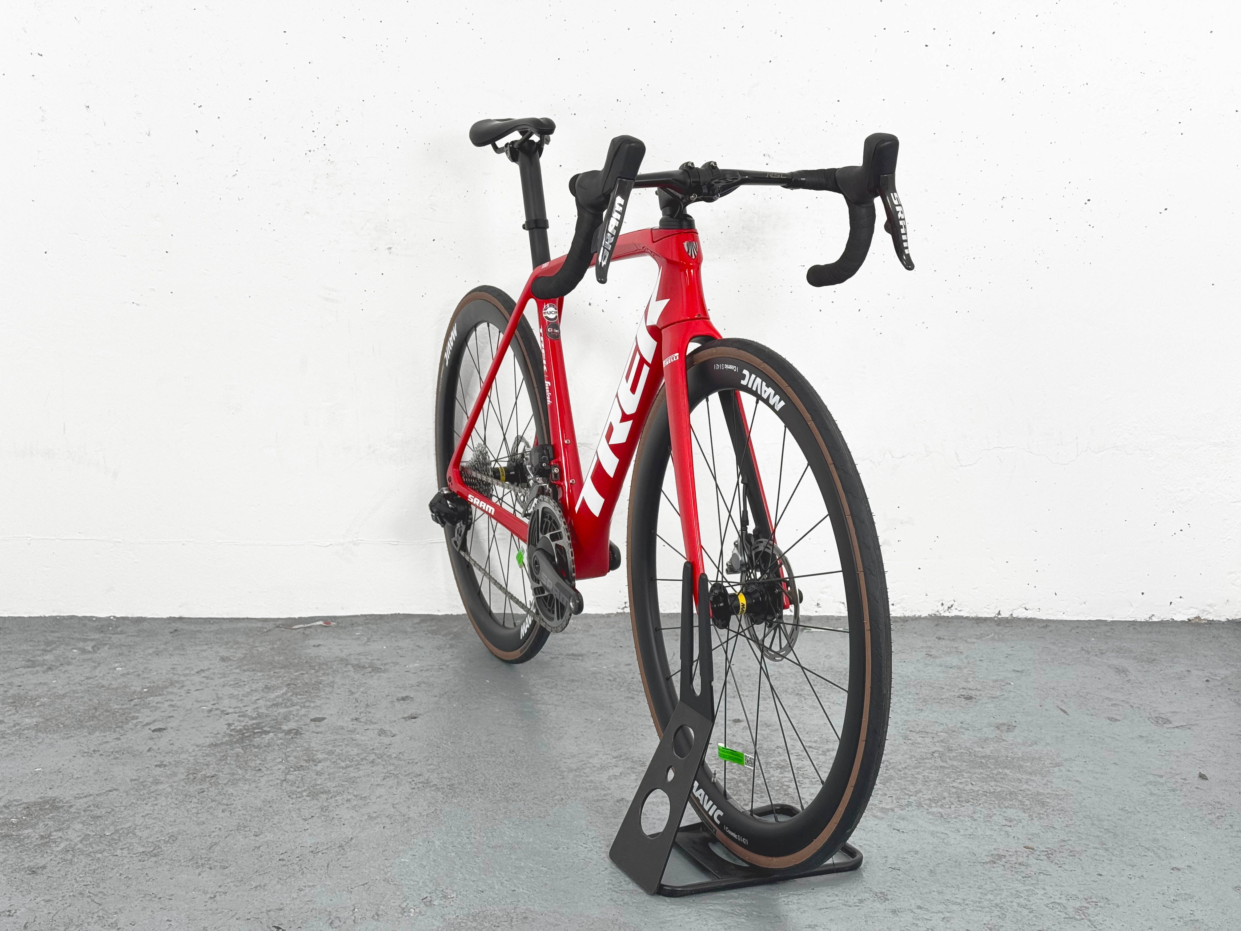 Trek Emonda SLR 800 Sram Red AXS Taille 54 / Sam Oomen / Roues Mavic Cosmic S42 Carbone