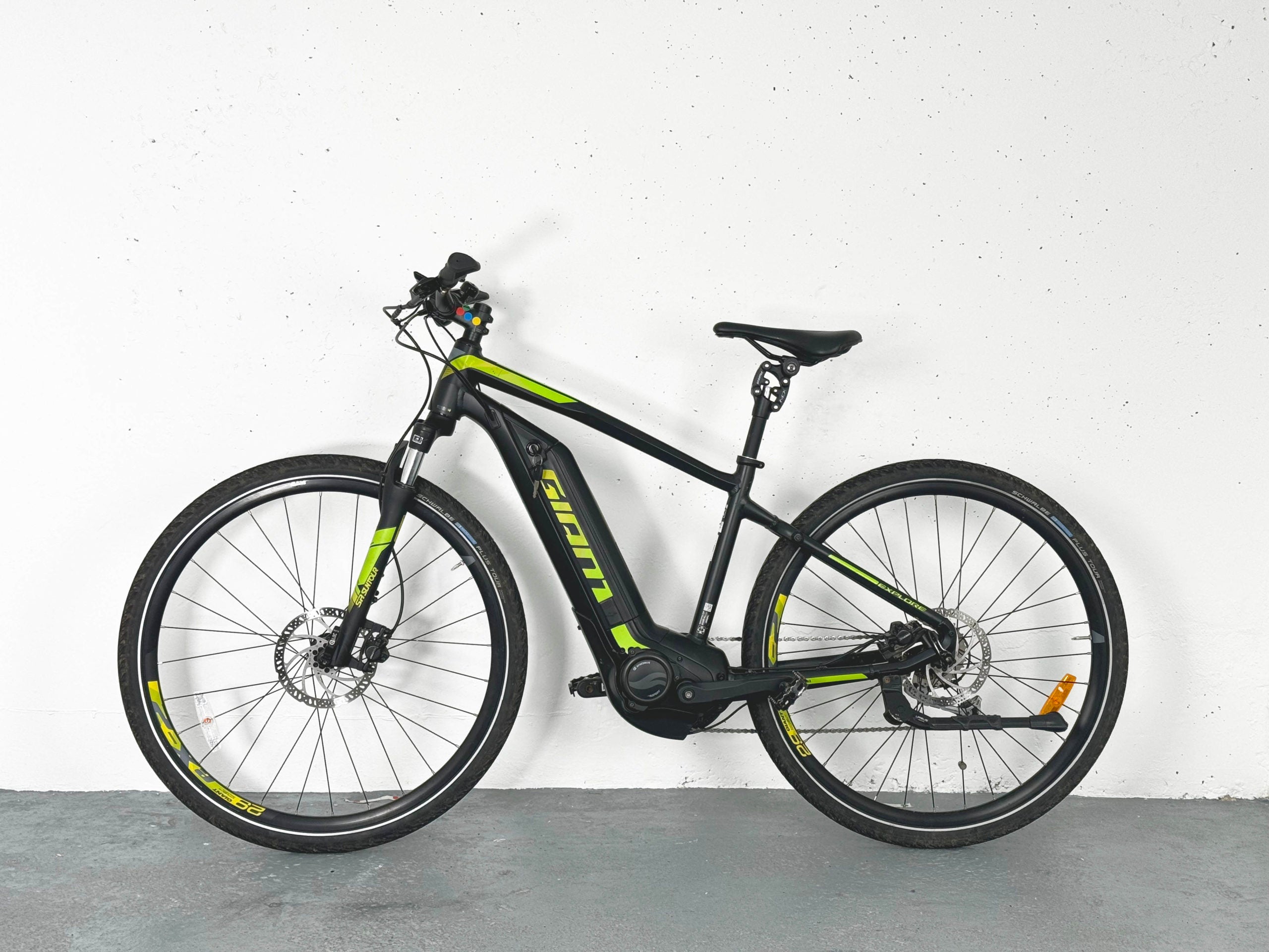 Vélo électrique Giant Explore E3 + GTS Taille 54