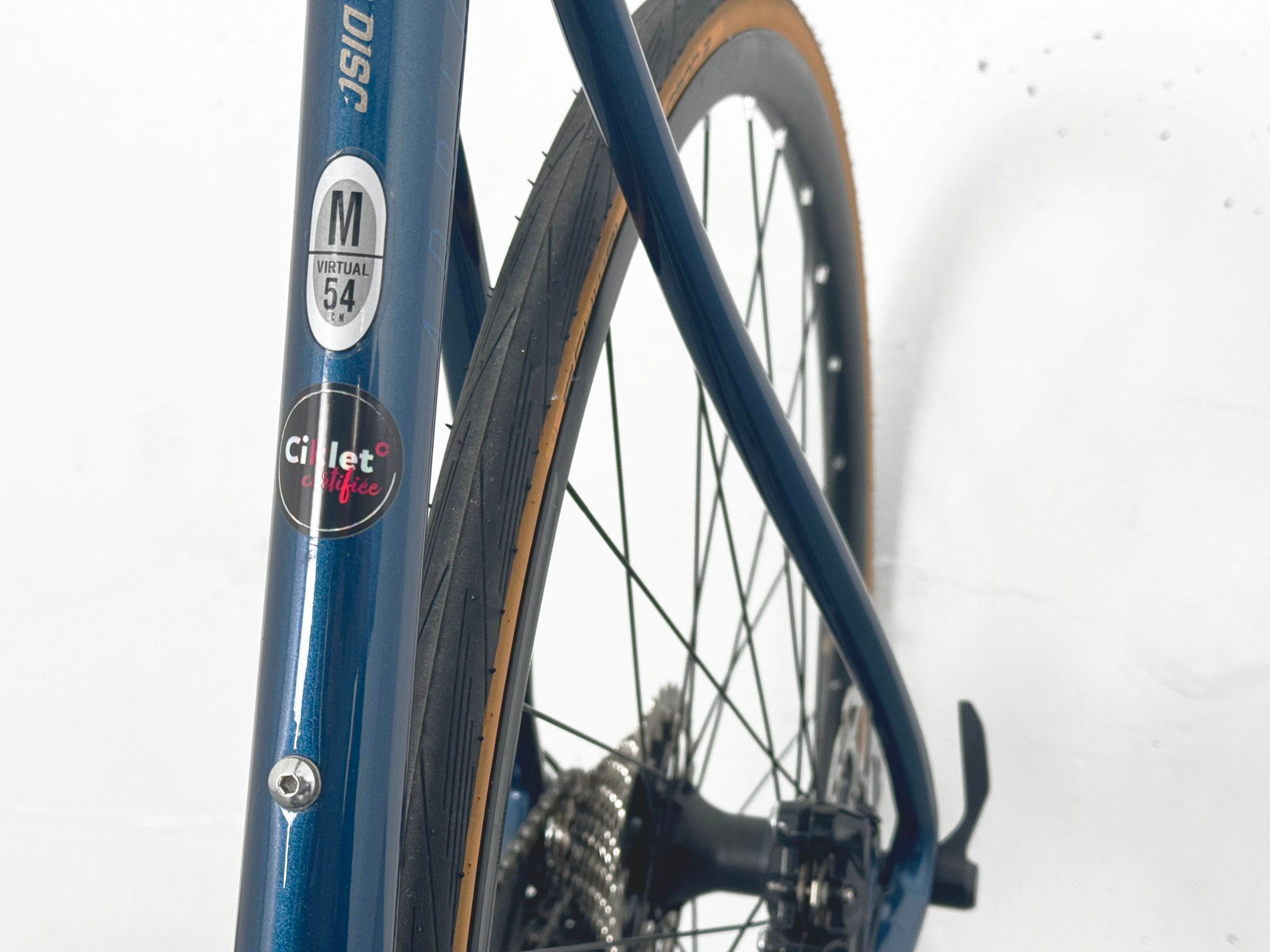 Scott Addict 20 Disc Shimano 105 Taille 54 / Roues Syncros RP 2.0 Disc