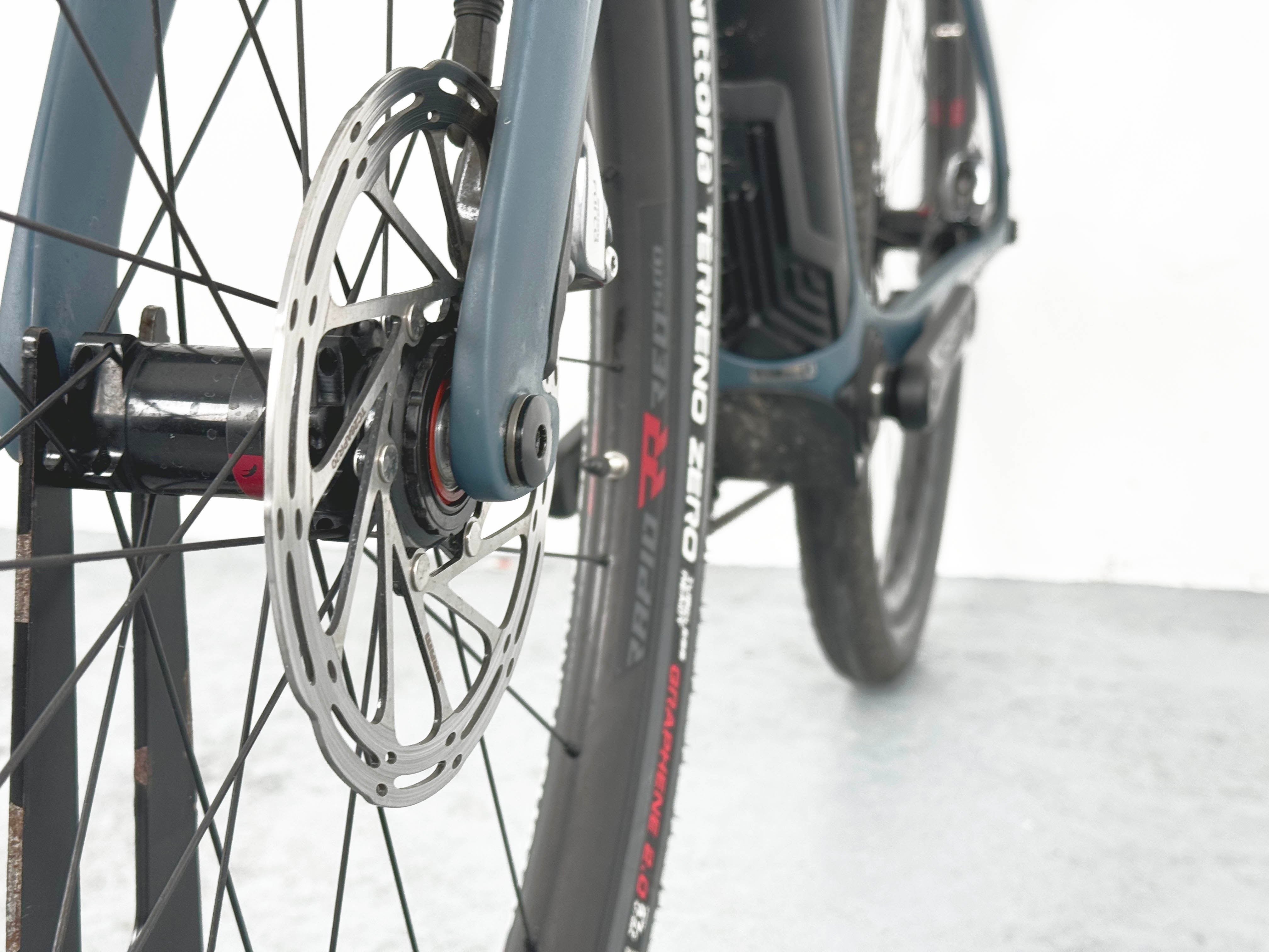Pinarello Nytro Gravel Sram Force Taille 53 / Fullcrum Rapid Red 500/ 475km