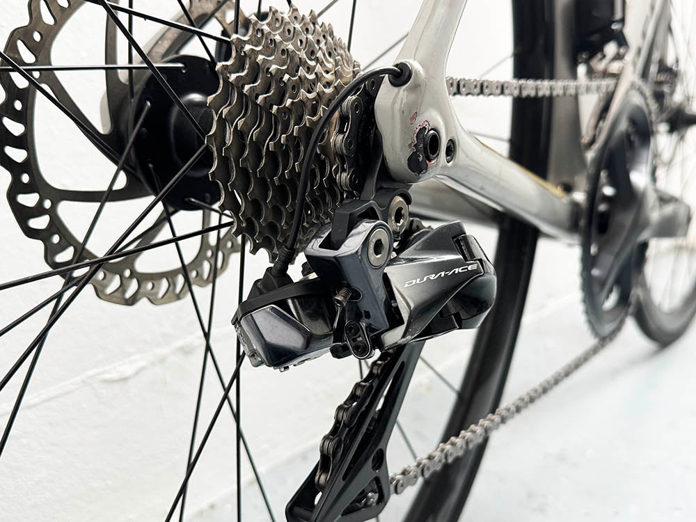 Specialized Tarmac SL6 Shimano Ultegra Di2 Taille 54 Color Monkey / Roues Giant PR2 Disc