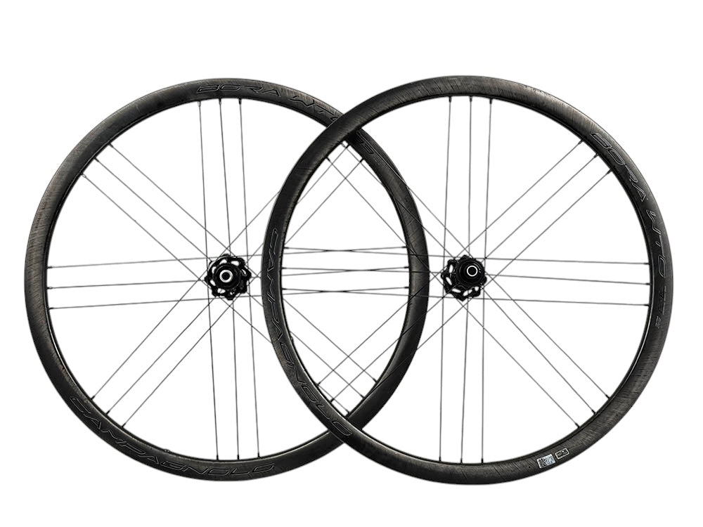 Paire de roue Campagnolo Bora WTO 33 Disc Brake à disque pneus